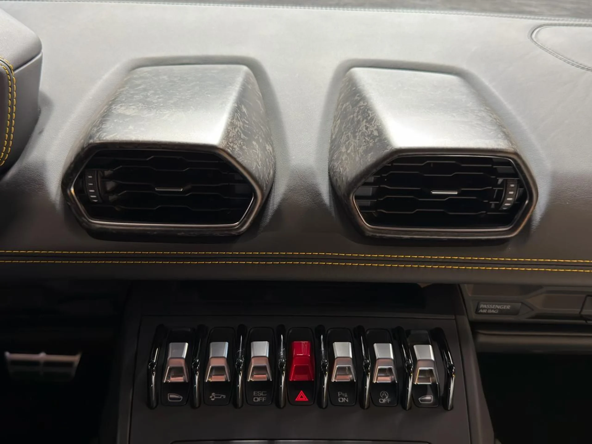 mph016_2563522506_639086609752289041_b908551f7a