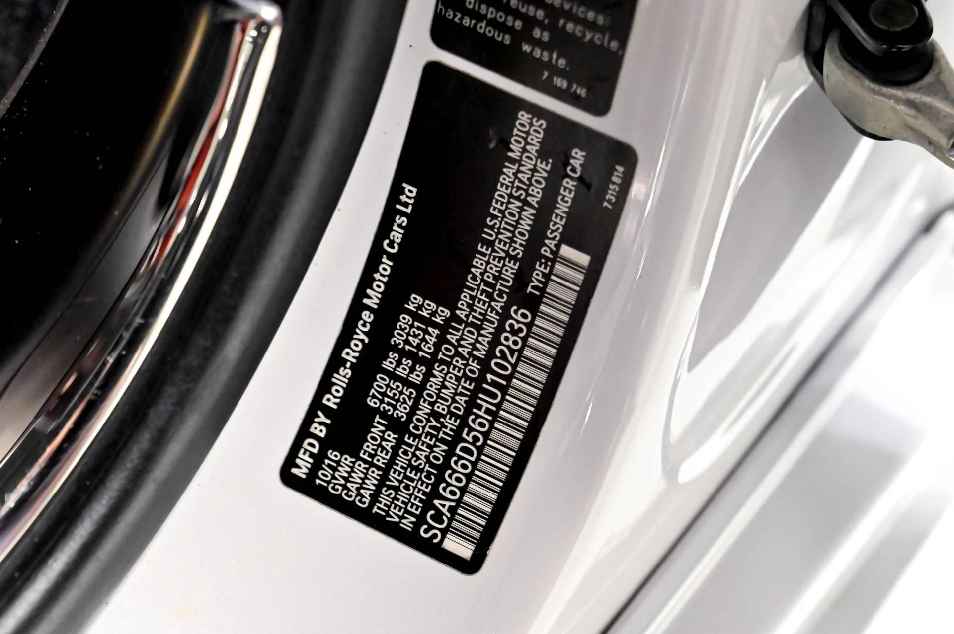 mph016_2566450483_Used_2017_Rolls_Royce_Dawn_Base_1781035009_0b59116cff