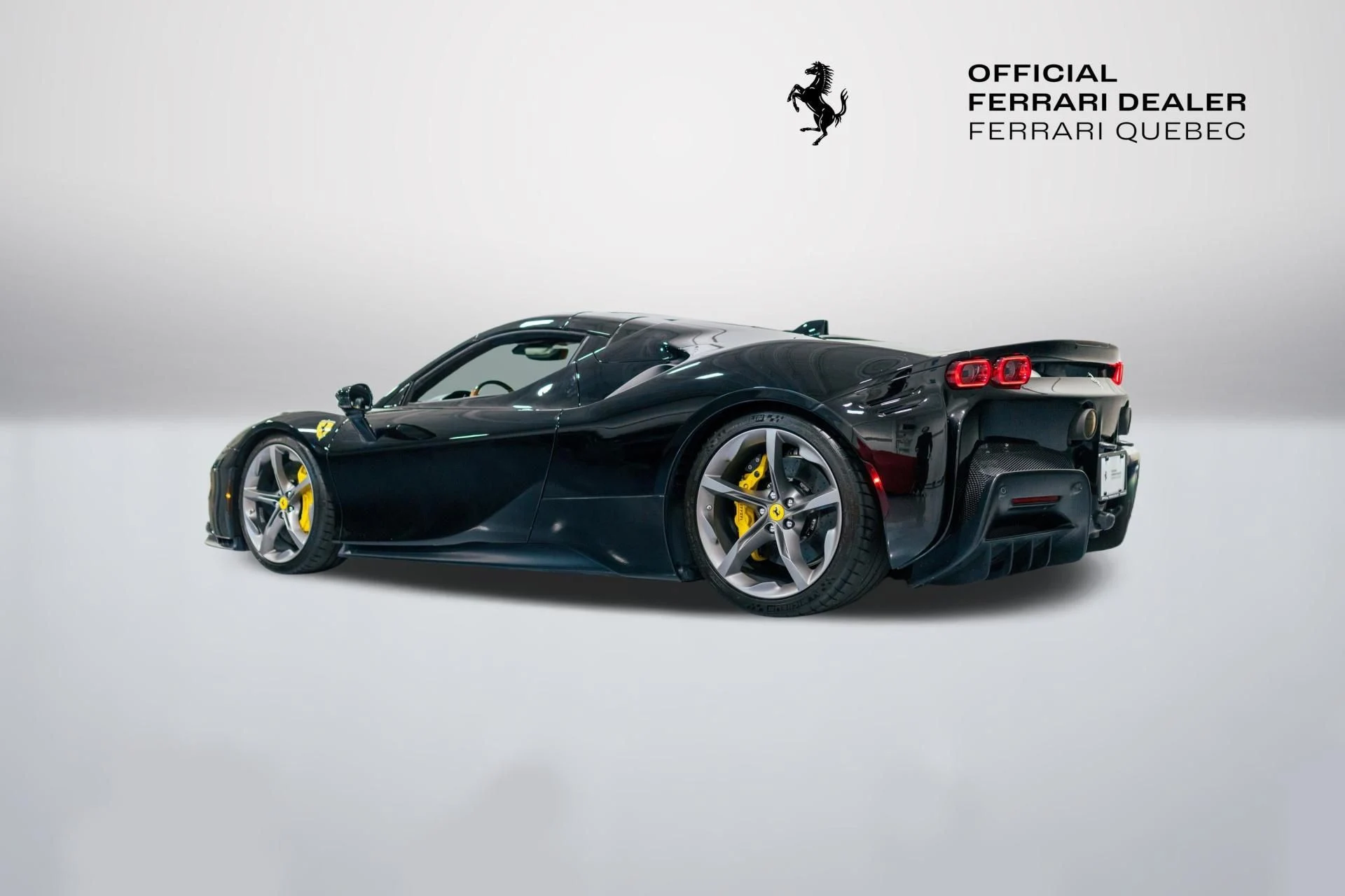mph016_2568525005_Used_2022_Ferrari_SF_90_Spider_Base_1785844462_6acca2dce5