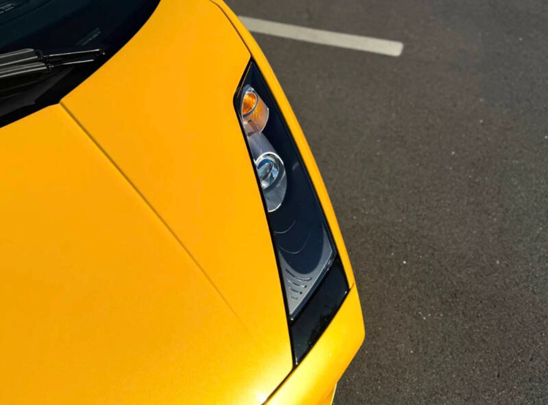 mph016_2568693187_2008_lamborghini_gallardo_base_awd_2dr_coupe_c2abab89e2