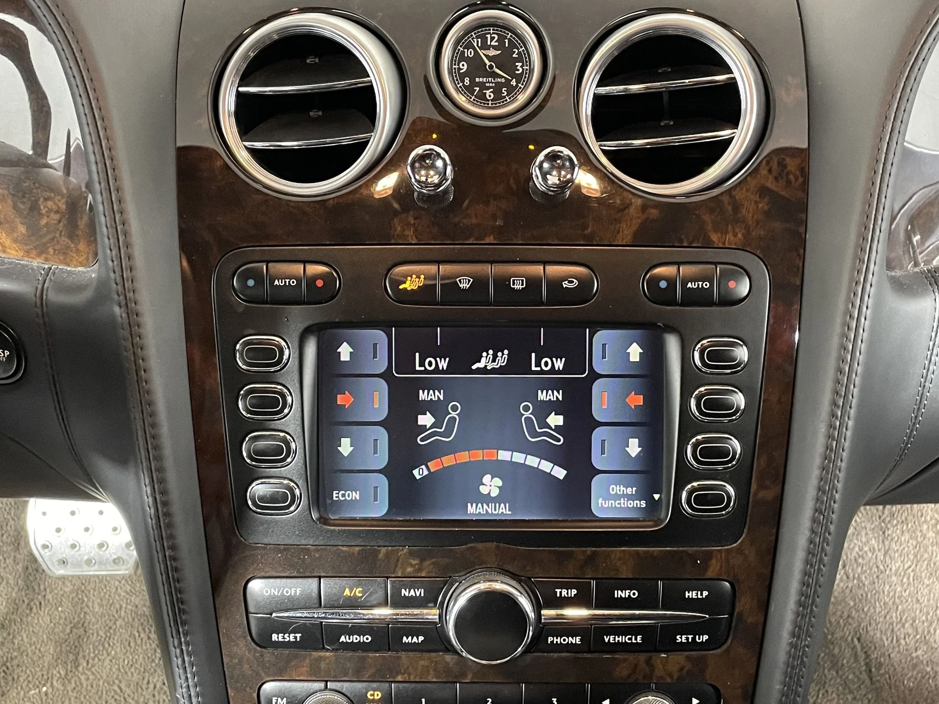 mph016_2572061666_d47deee301d479636078fea043dc750fx_96c3cf58e9