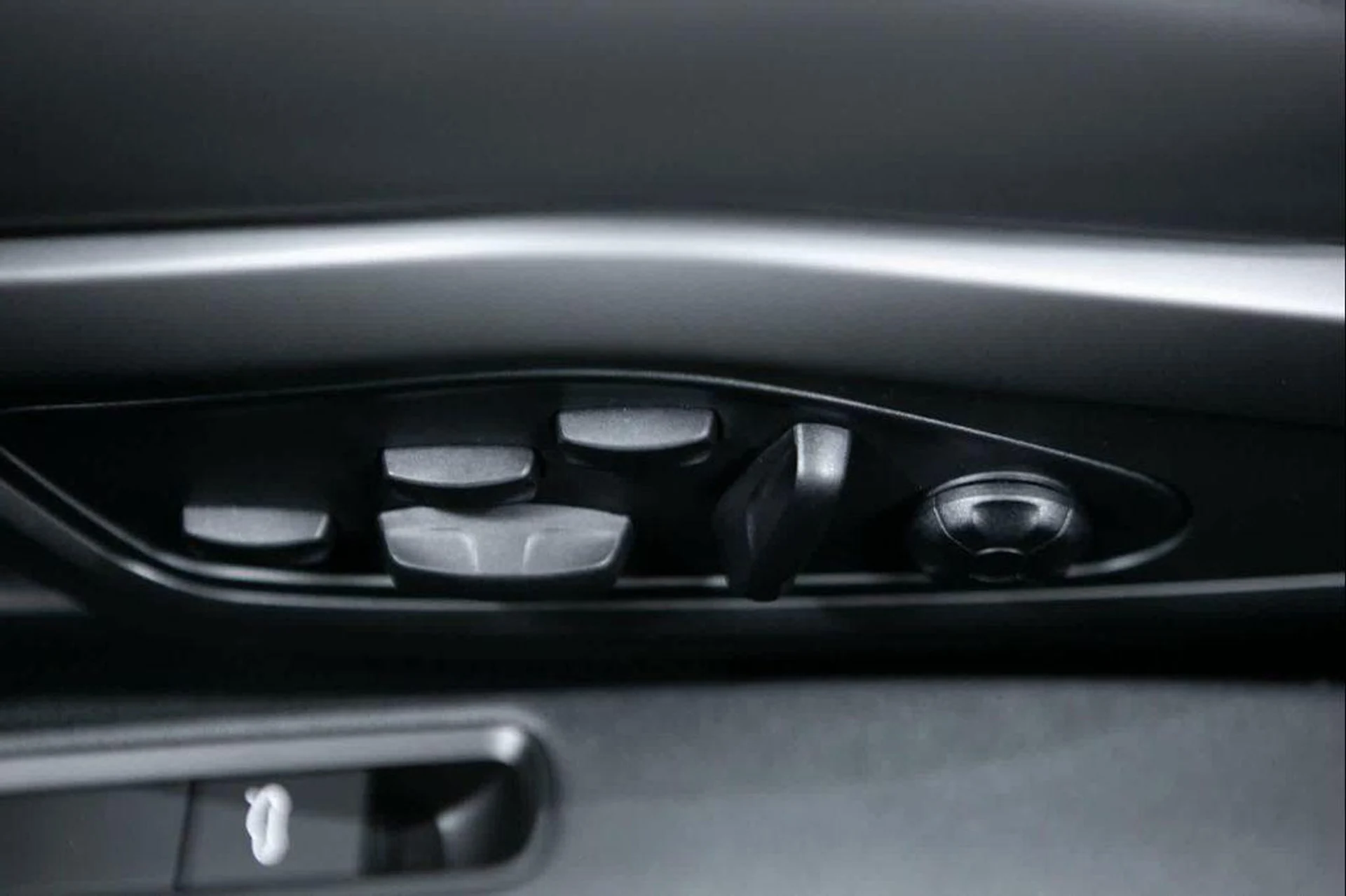 mph016_2572118823_Mw_BG_3bgv_K9bjrvd_Nnw_Ua8n4h7qg_4f1dbe8f47