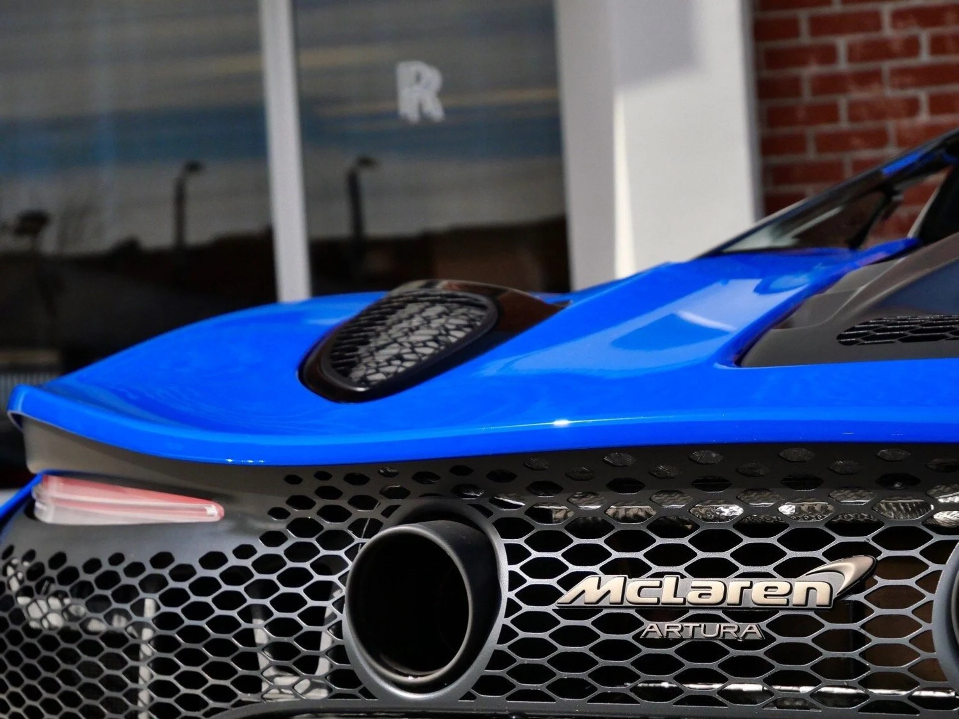 mph016_2572380478_84196bdbac4ffcfdaa329f3aa453b6e6x_c4dc245238