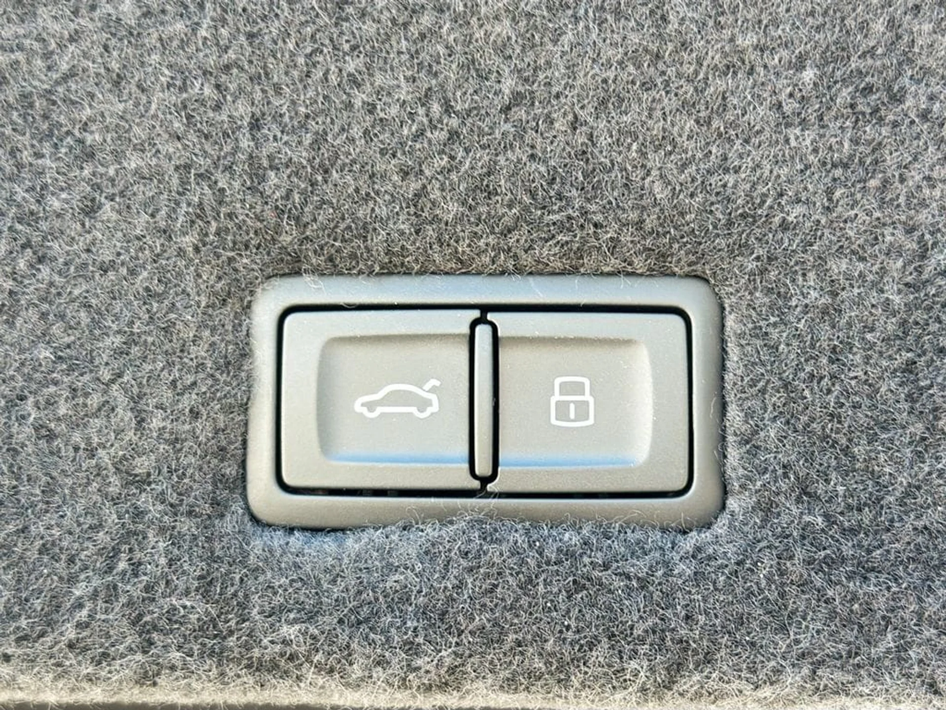 mph016_2578886845_868c73ce326942a71e195c4cce77d037x_b68b3913c8