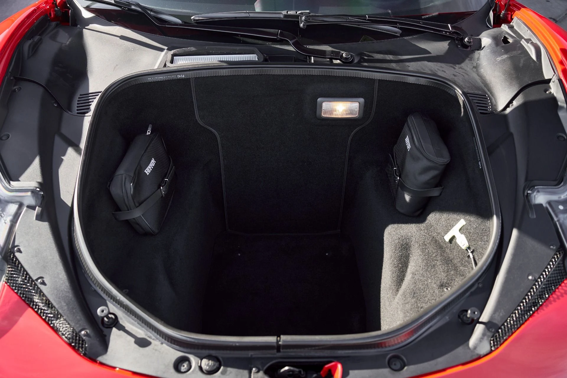 mph016_2579902393_Used_2013_Ferrari_458_Italia_Base_1764783092_d08e025baa