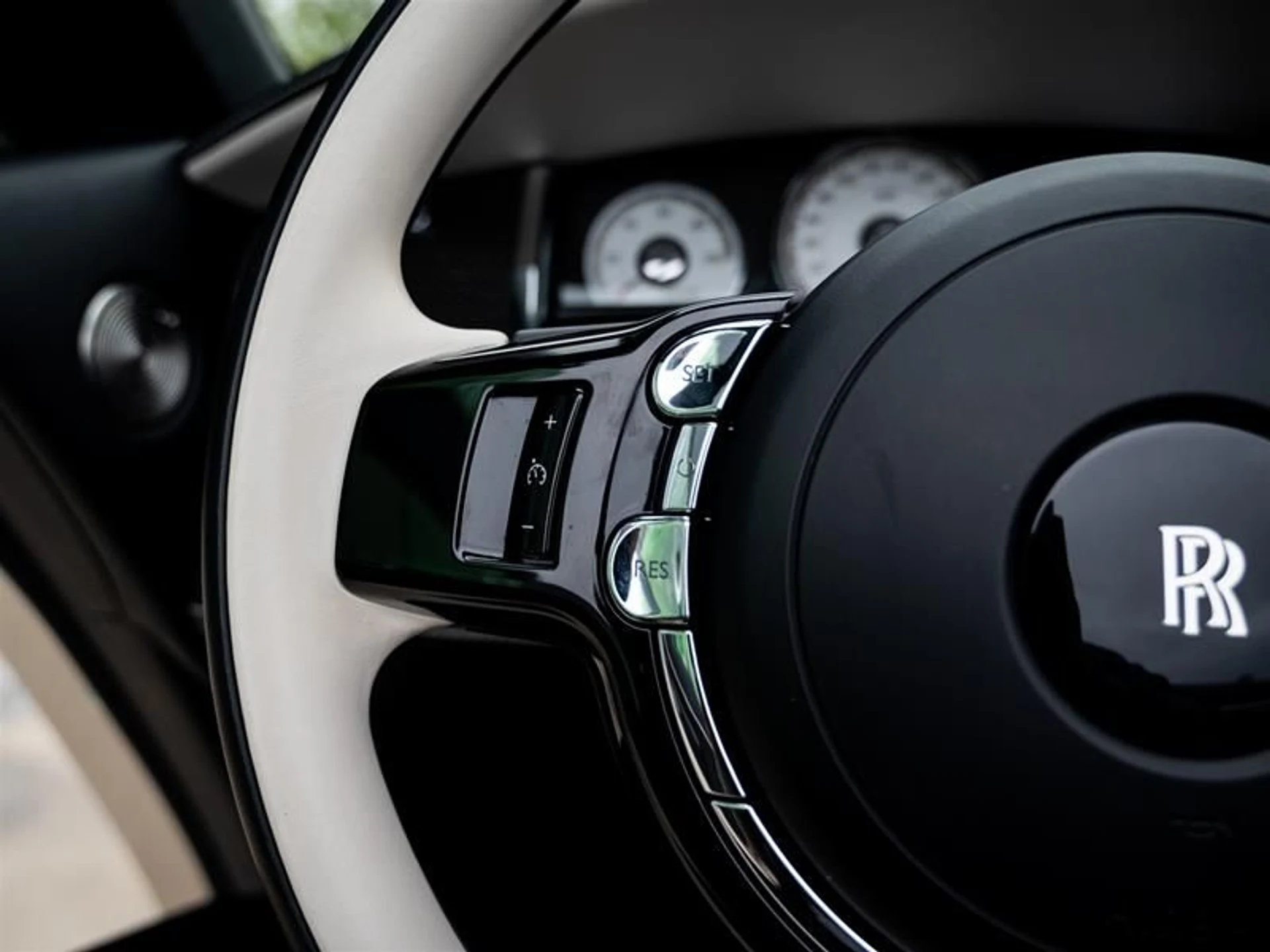 mph016_2581554527_3dh2f4fk_19af391cb7