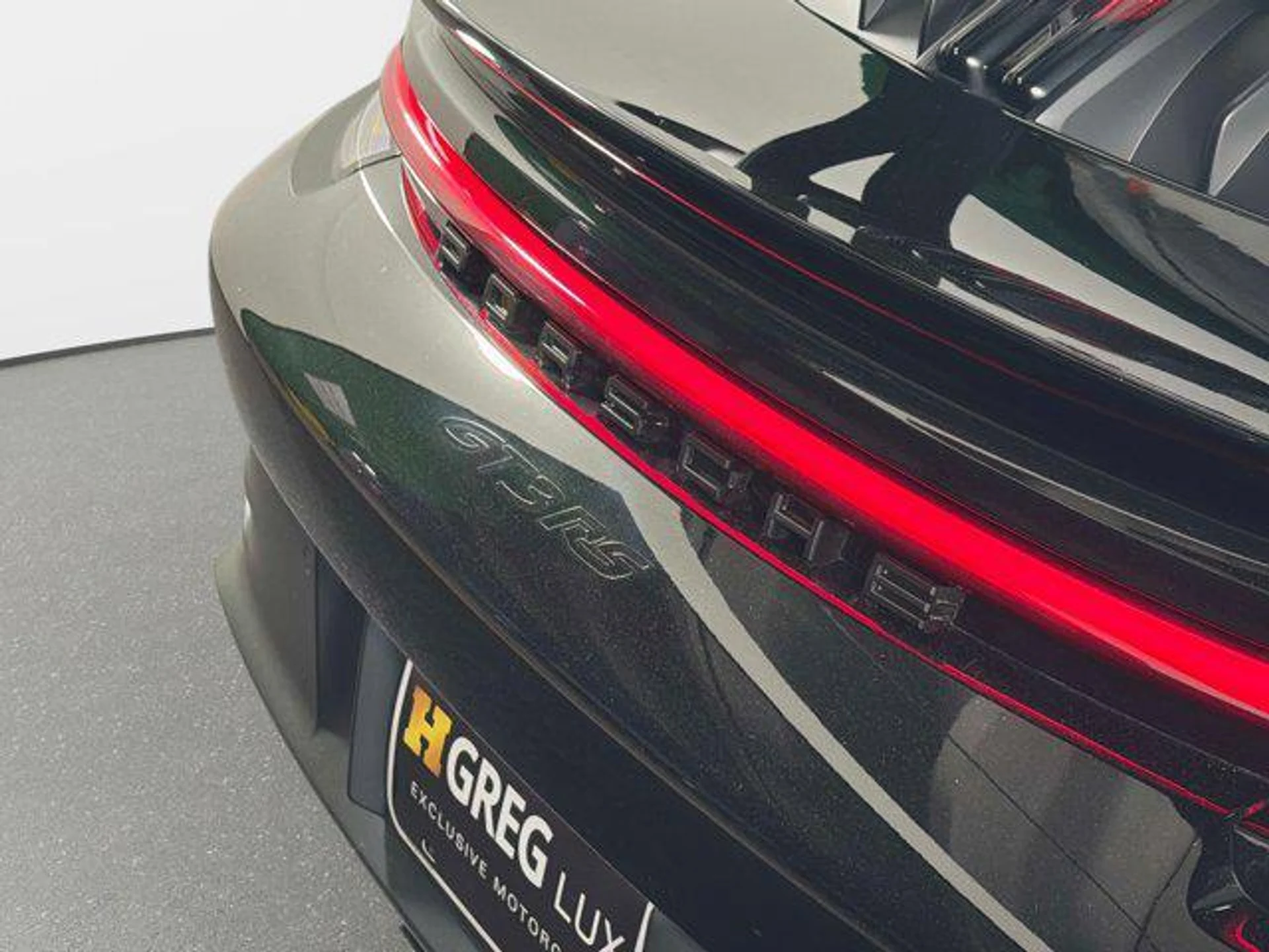 mph016_2582223691_f2483i_Yp435_TJUX_Smsokr_CA_22_Q_c20311c2e0