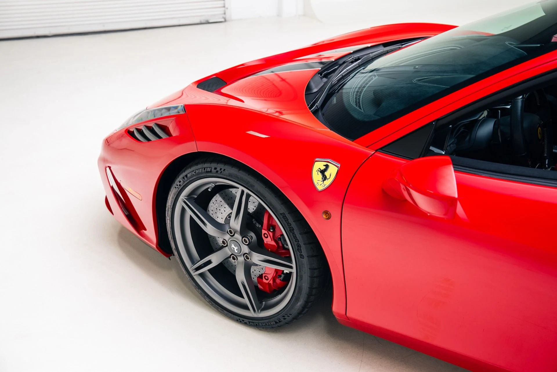 mph016_2583183304_Used_2015_Ferrari_458_Speciale_1766529328_b636a08081