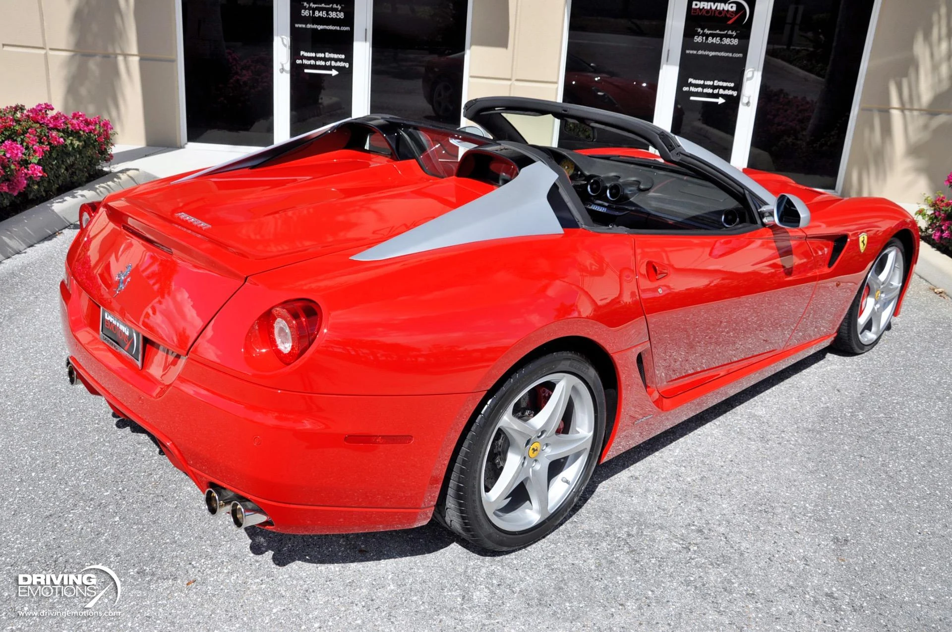 mph016_2583703007_438_p17_l_7b4d0ee54a