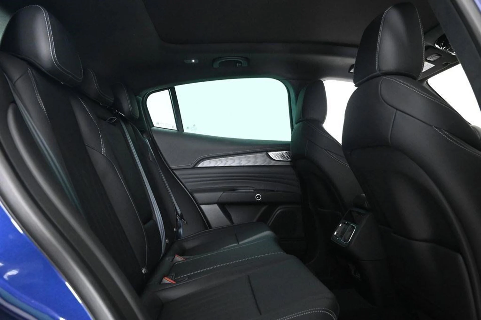 mph016_2584850404_new_2025_maserati_grecale_awd_11350_22975687_16_1024_d015e3843c