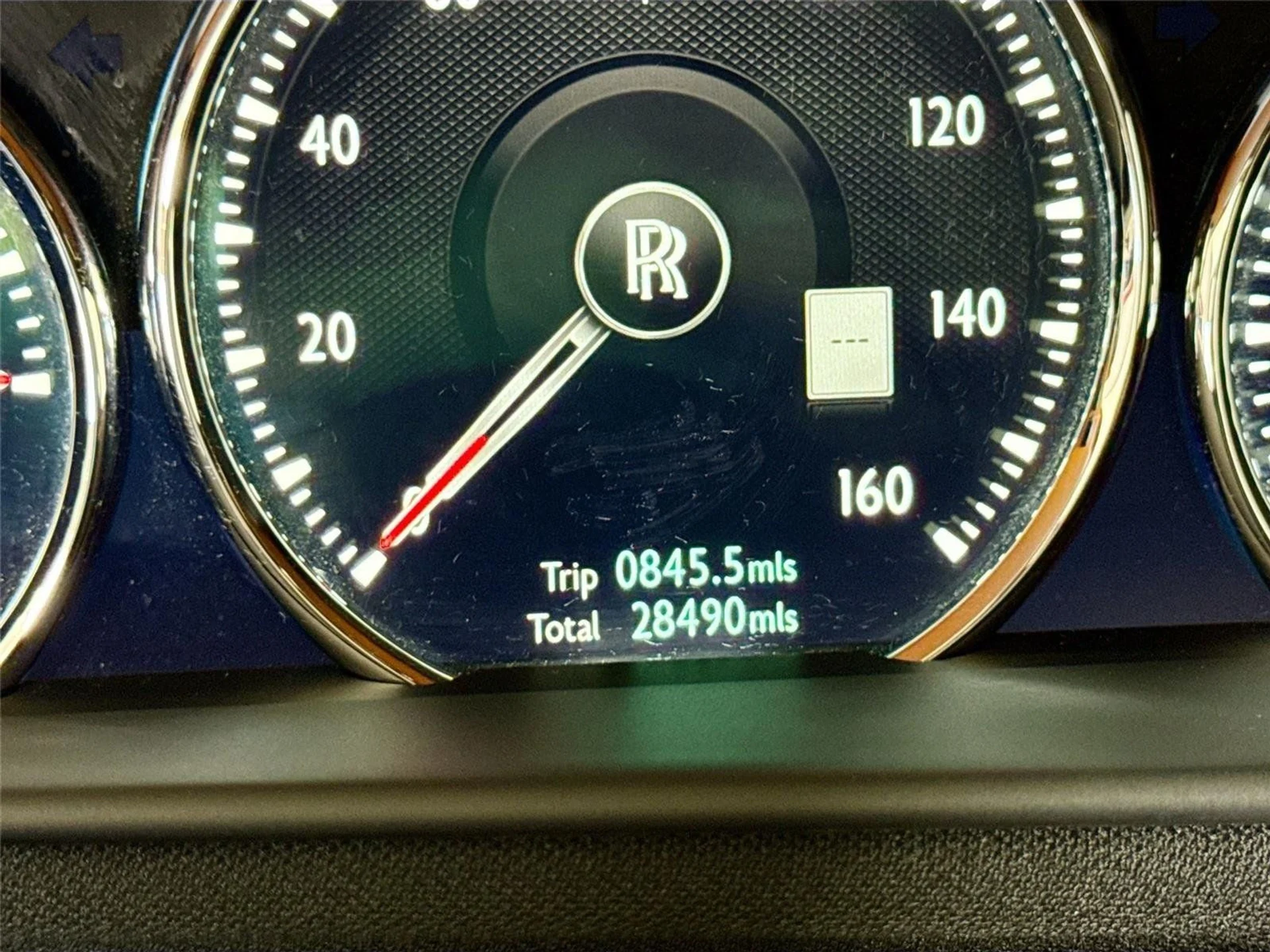 mph016_2587773344_be9eee0bbfe42d70d2a1f5629c773405_7b3102f8d7