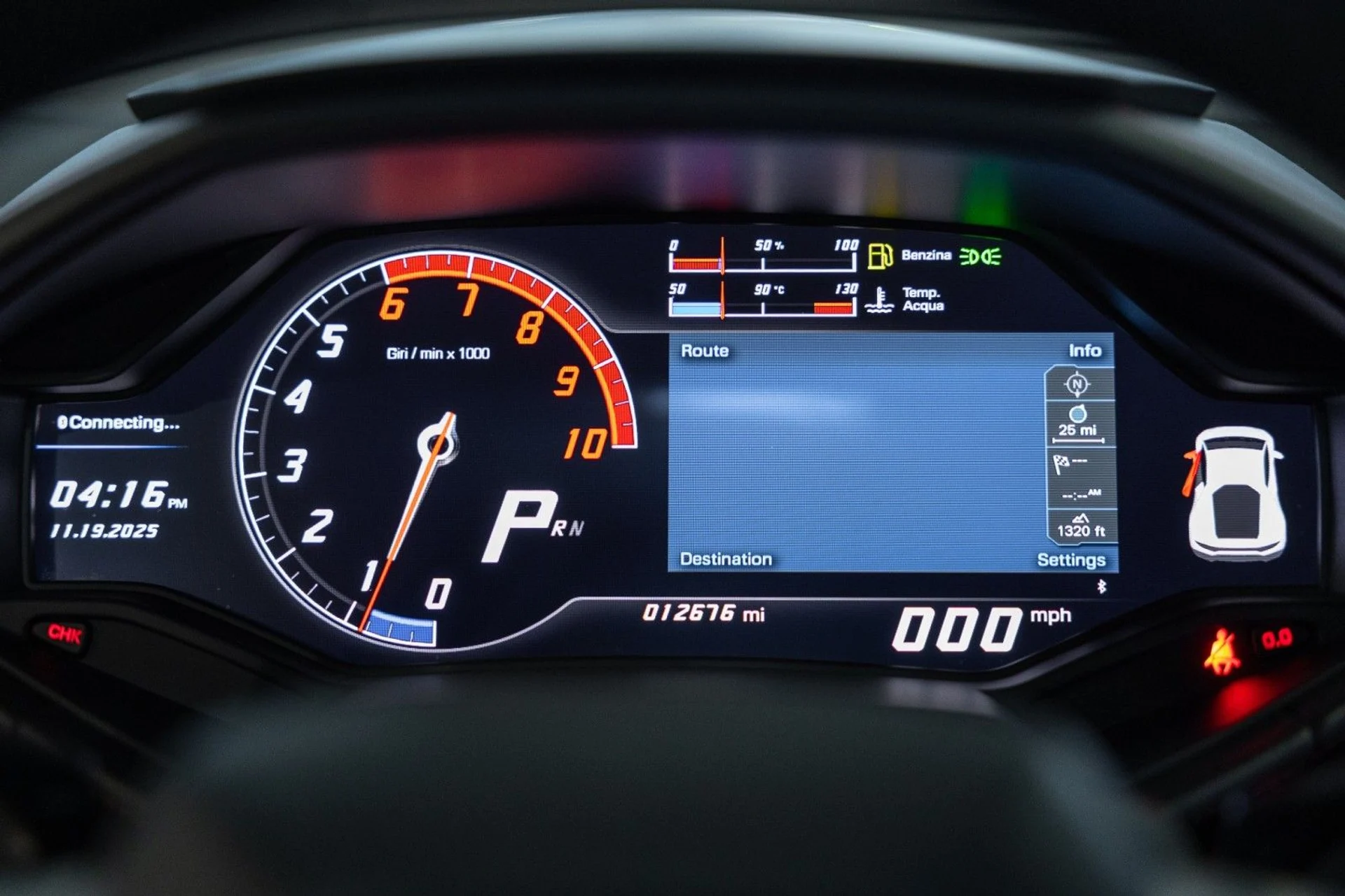 mph016_2600282961_GQ_39f350c11e