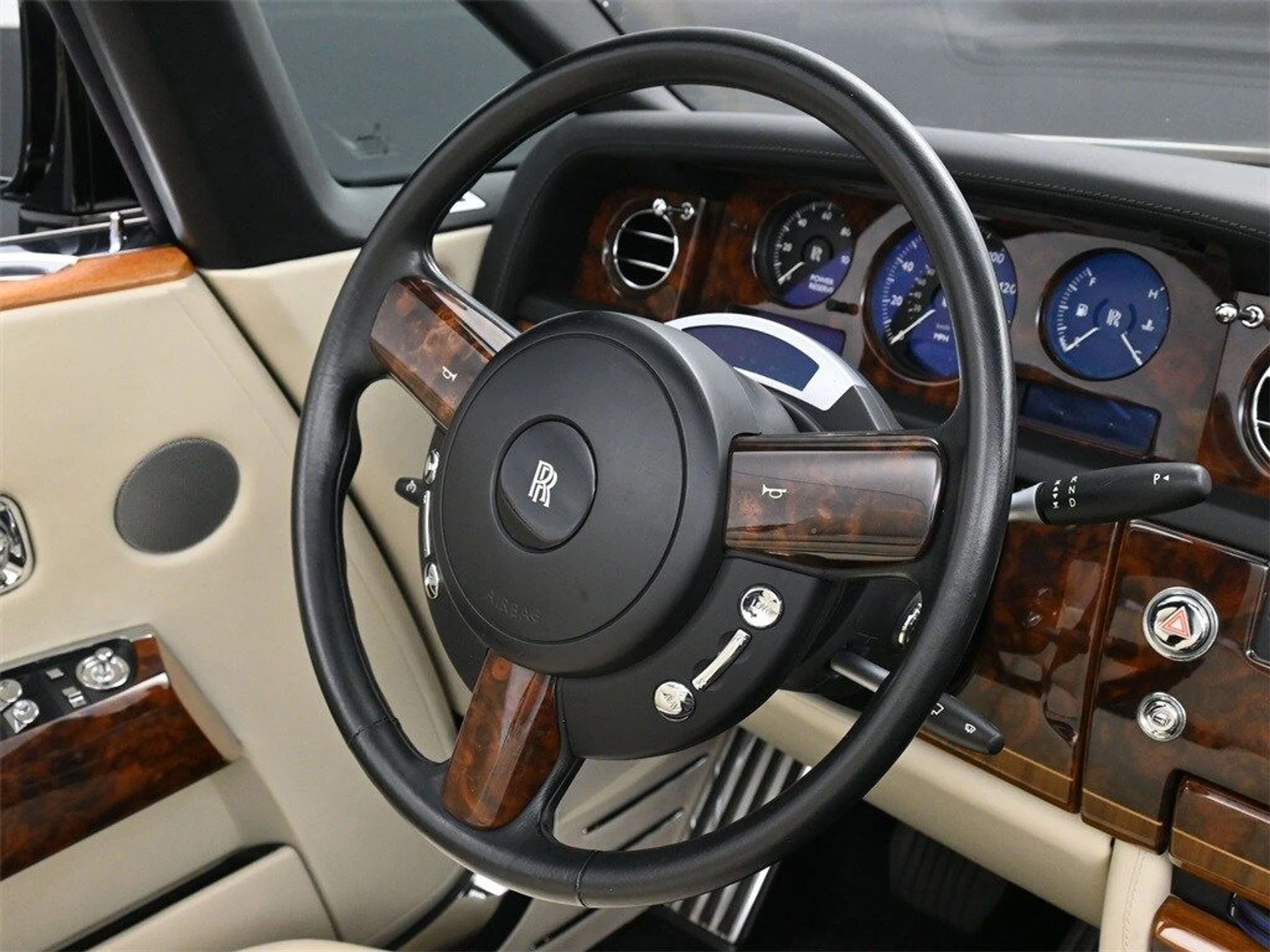 mph016_2601235222_1a939fe6686c585cea803f9e017b7460x_9ad77c8a5c