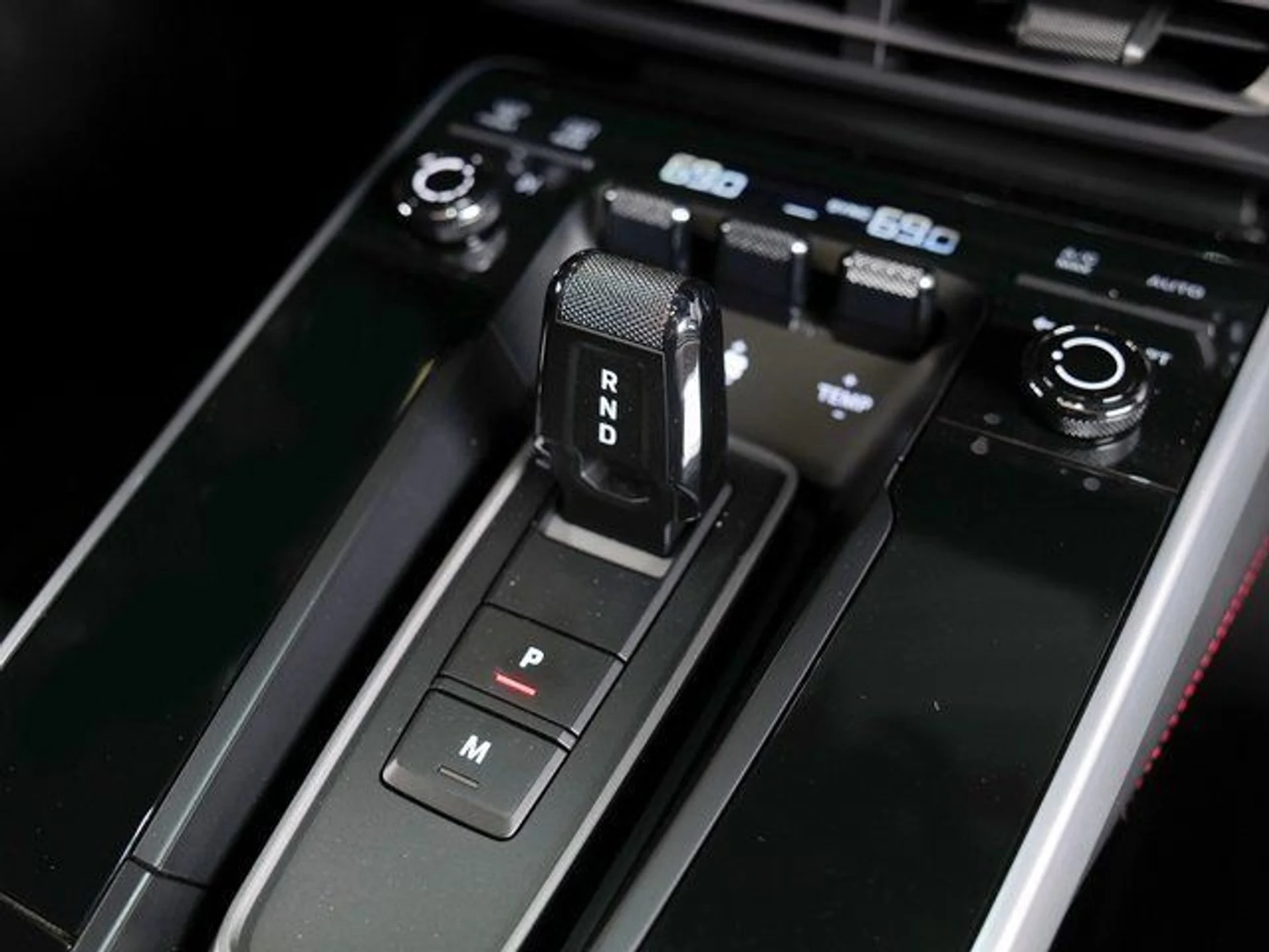 mph016_2603823102_614e7ef2d4e55ecf9a5feb8b4c3c83bc_f1d73650d4