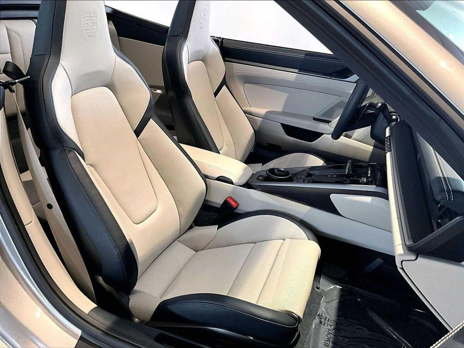 mph016_2604589094_qelg_W_Dk_LV_V_Yf_YF_Ueh_PZQ_6_O_Fnms_1b0f5d7dda