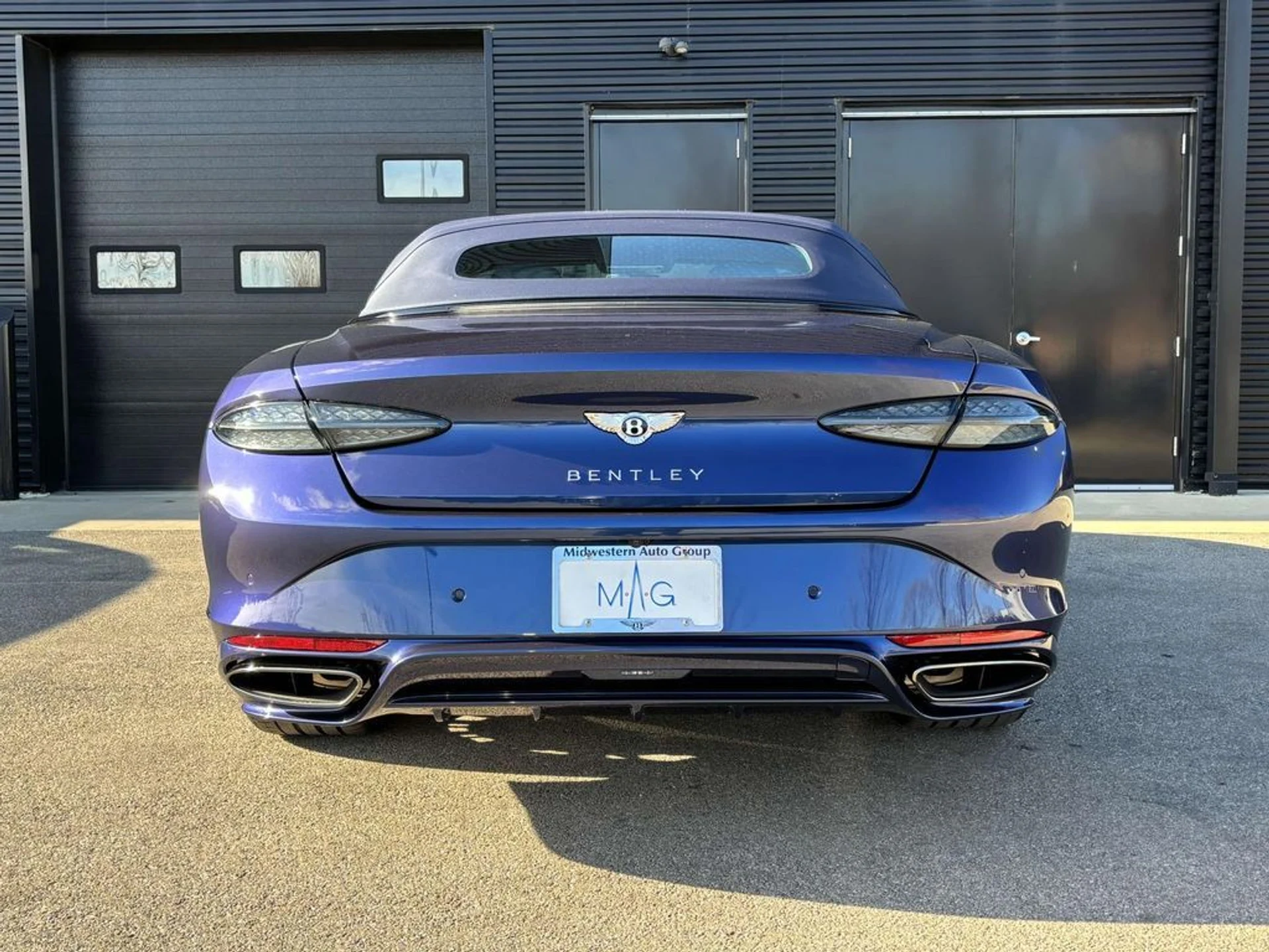 mph016_2605764431_c3c11aee393918a6c4c6b4894ce68f82x_f7ea7df7aa