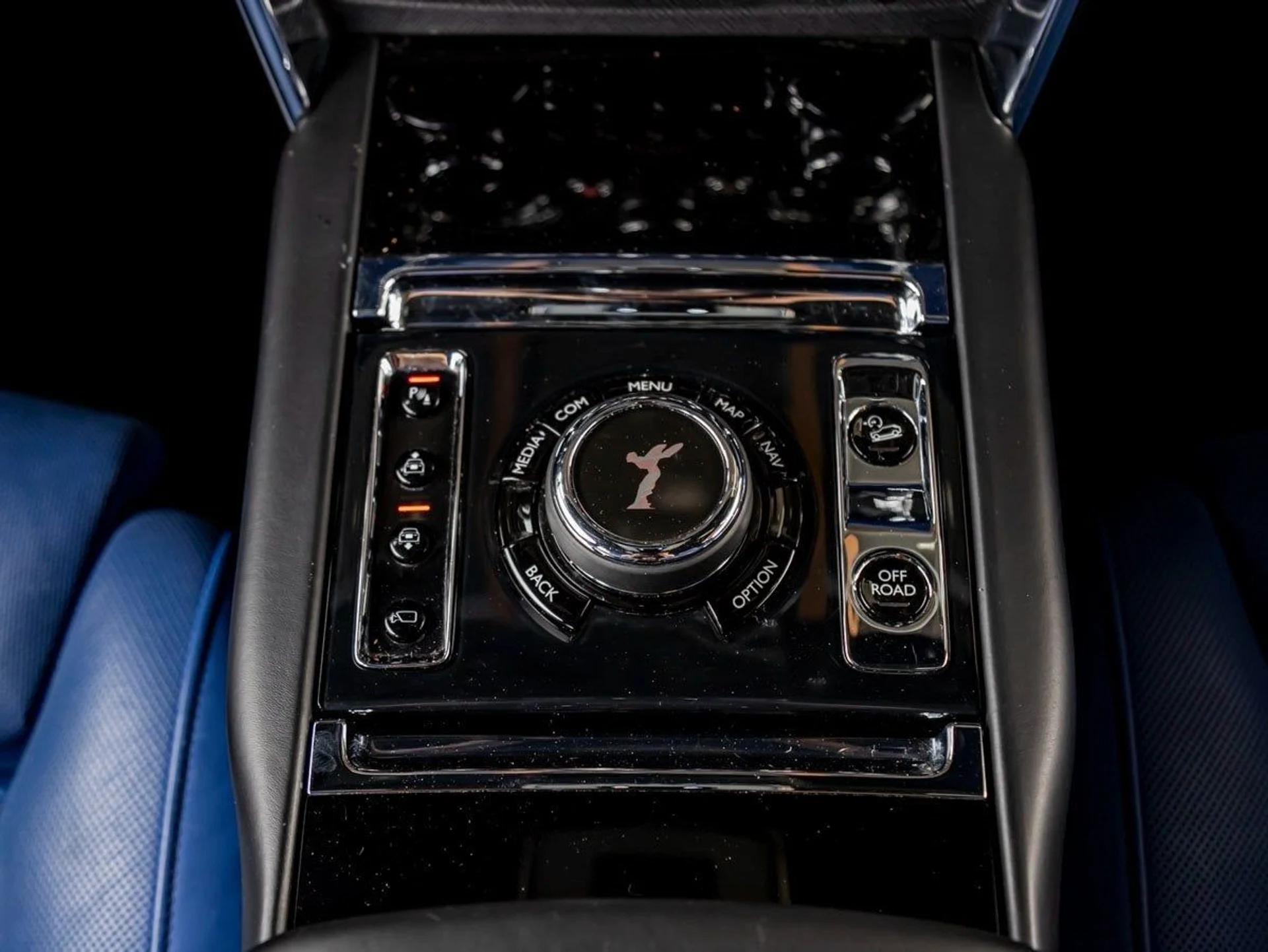 mph016_2605829195_17_2b49db18f4