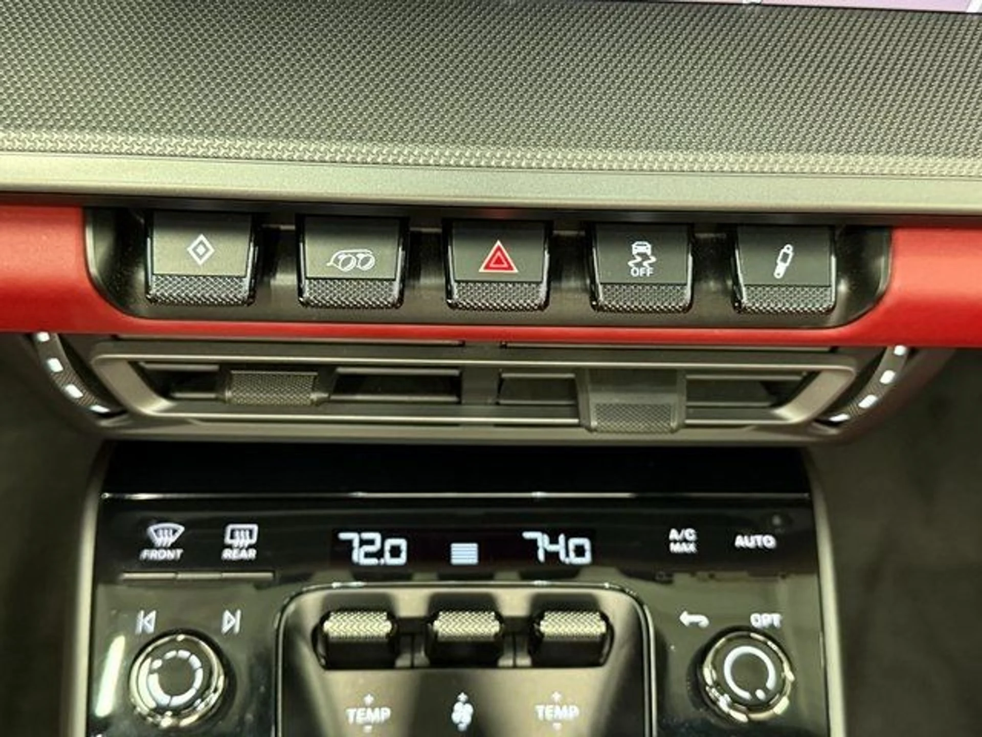 mph016_2607294261_af65996a779f1a7ac63515a770b5d59b_2ab2ad40fb