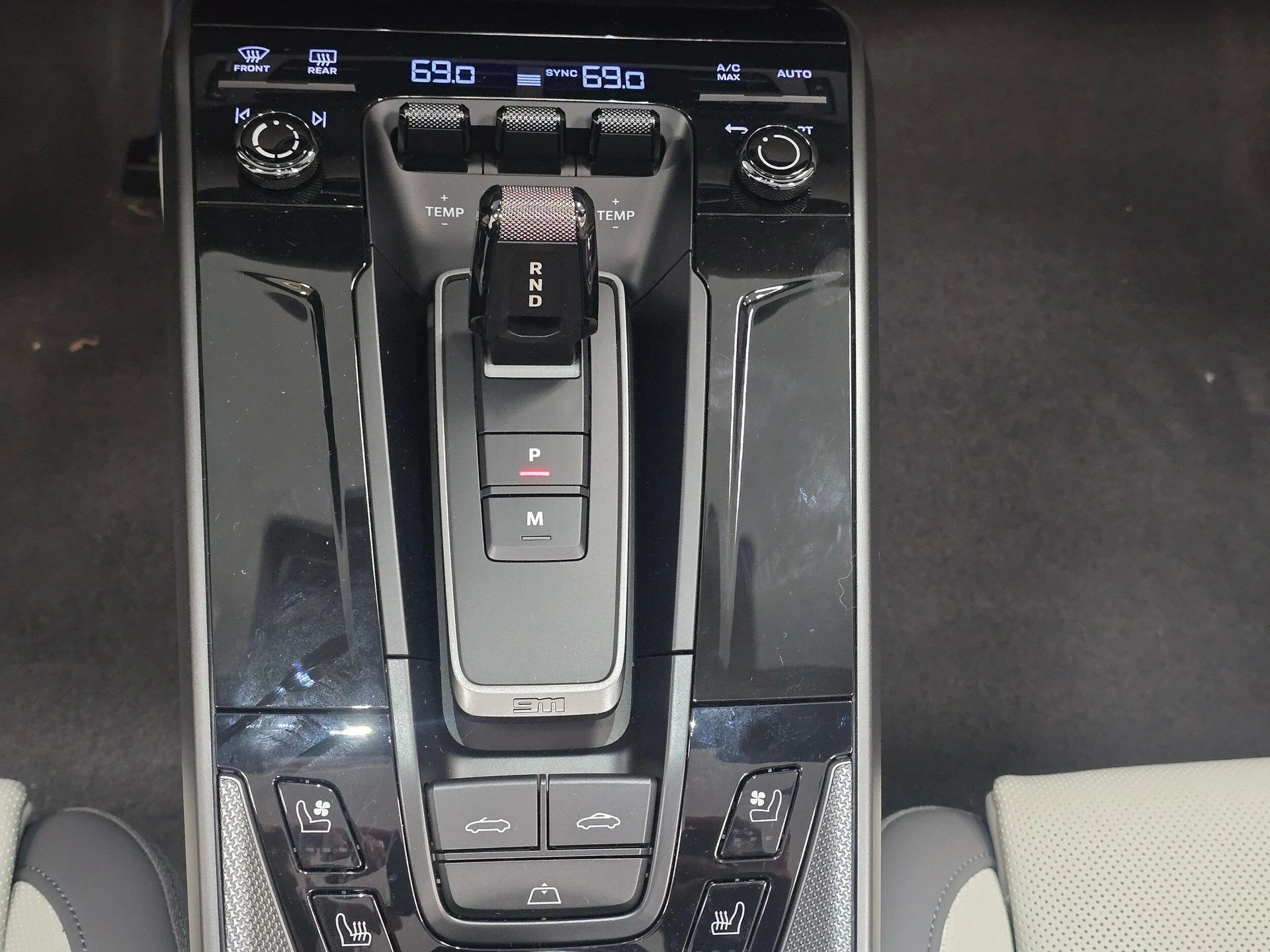 mph016_2610648682_e5e427ffd6c42162b44d55155d406afbx_d4ac8f4f3f