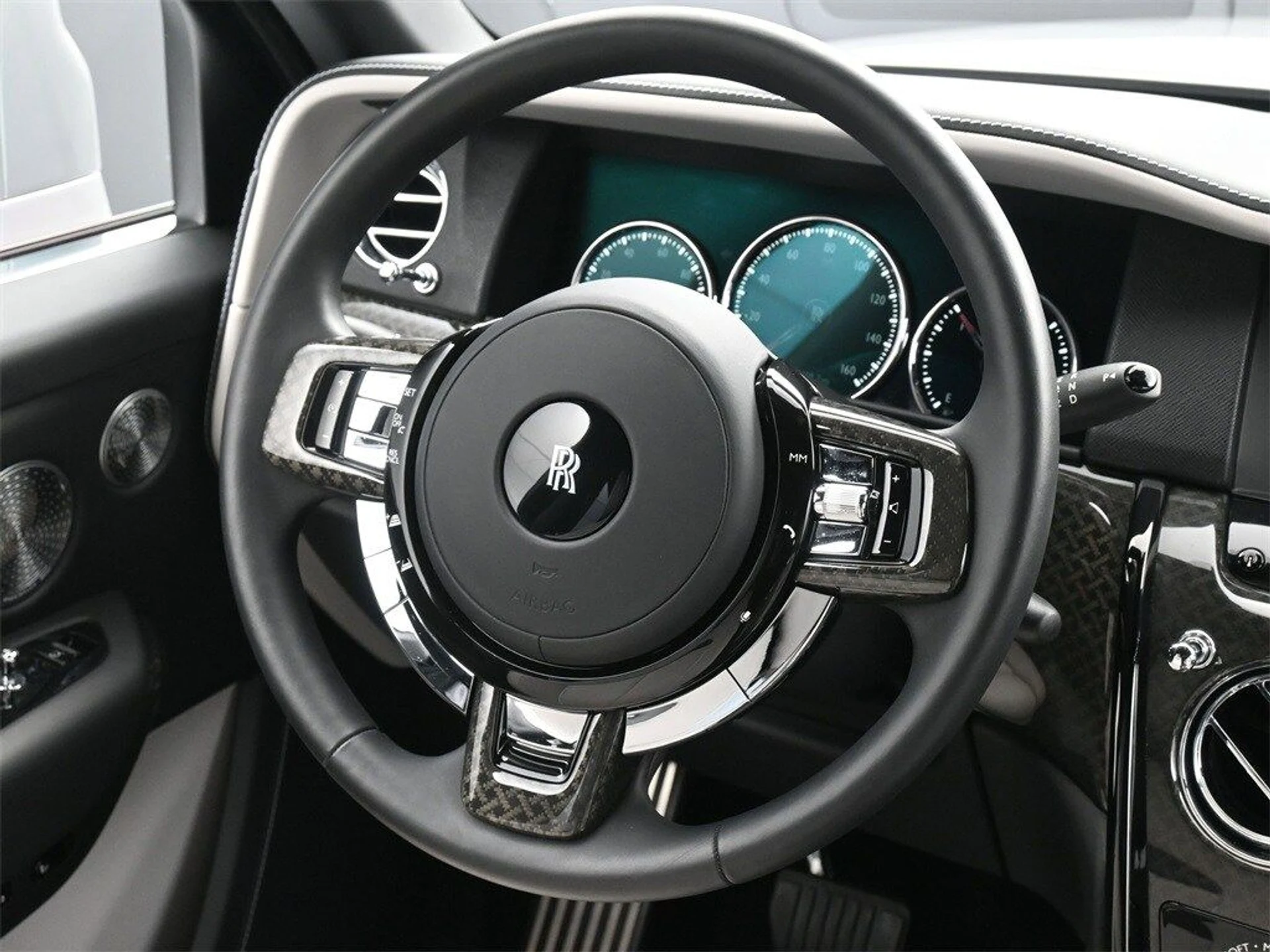 mph016_2617072939_9bfab5064587dbba9a40174aac5ab767x_cf50c40827