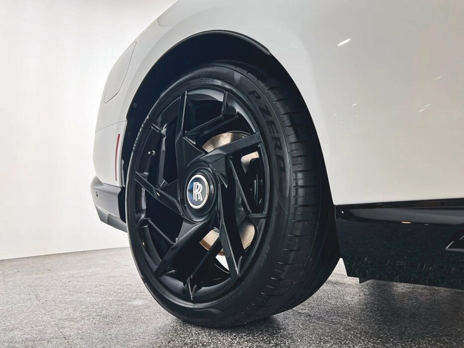 mph016_2620722460_a44c6e415ddc7a0d3bacce945b5d170ex_935083a6a7