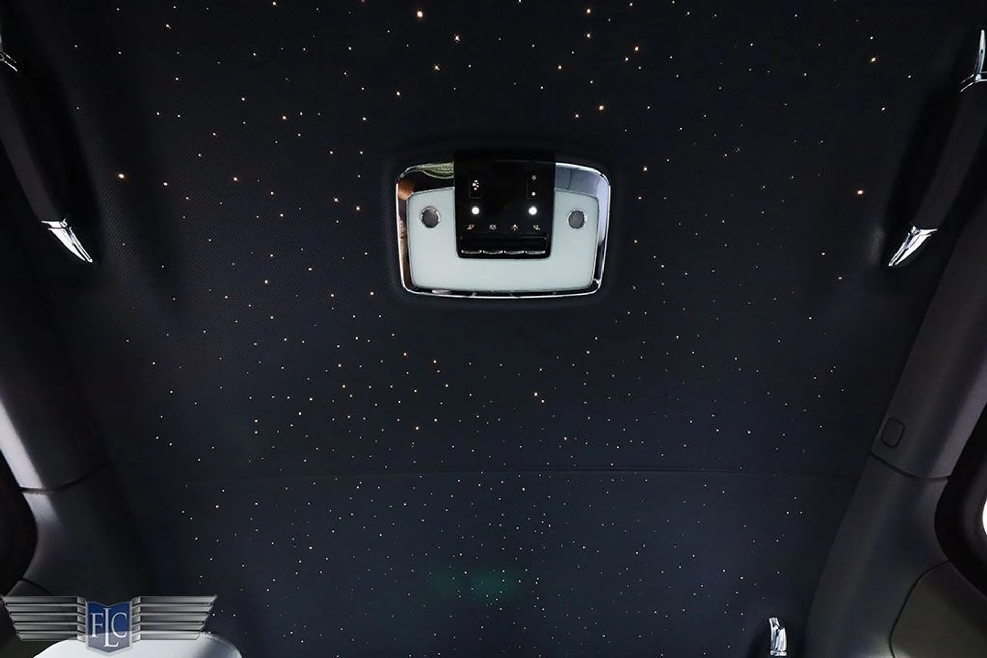 mph016_2622423595_used_2023_rolls_royce_cullinan_blackbadgesportutility_6305_22951746_17_1024_9dbb664b52