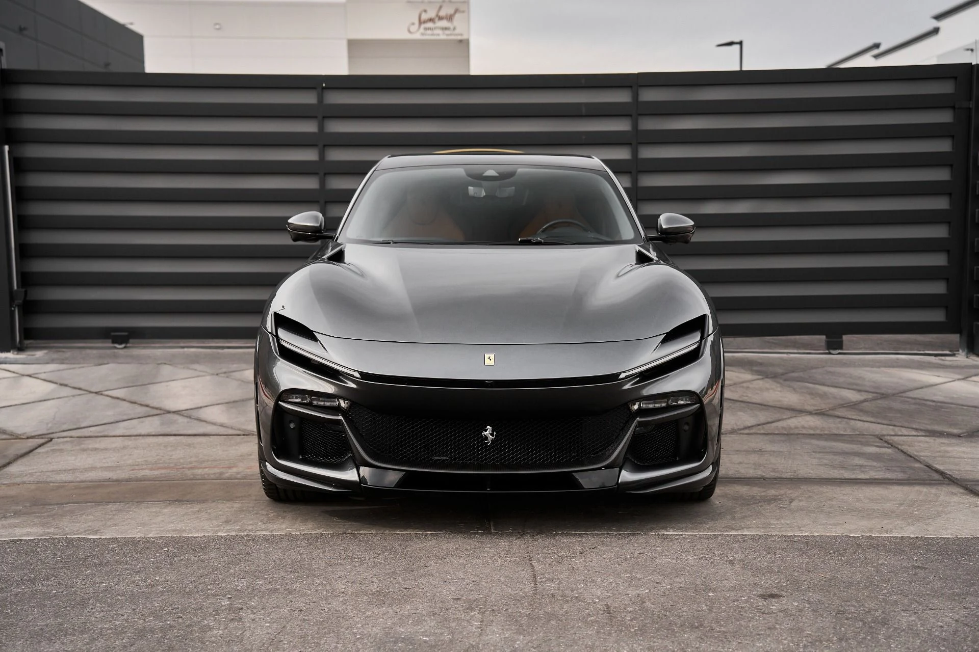 mph016_2622818171_Used_2025_Ferrari_Purosangue_1762993306_e2bfdfcf1f