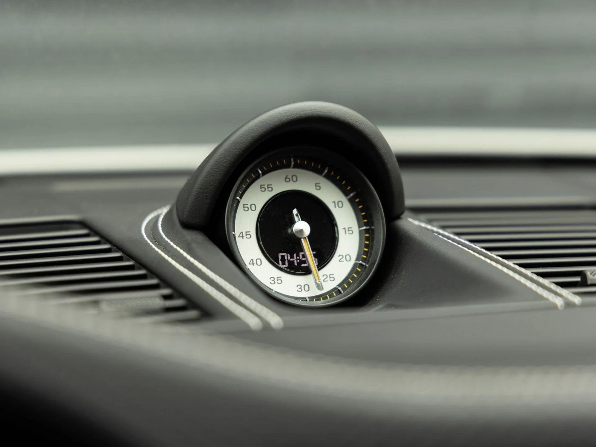 mph016_2627268936_17_07c0b7db5e