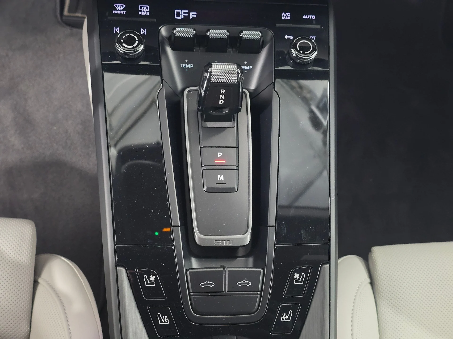 mph016_262868025_fd3597044f872a0f6c65d4842147b958x_e9e706b3fc