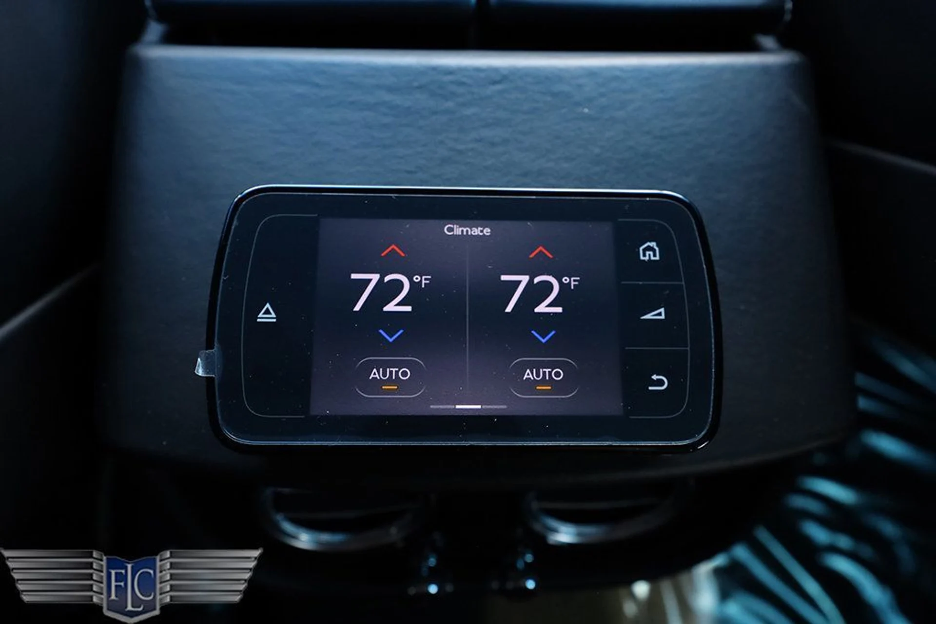 mph016_2628879102_used_2017_bentley_bentayga_w12awd_6305_22995448_17_1024_a84c2e7c13