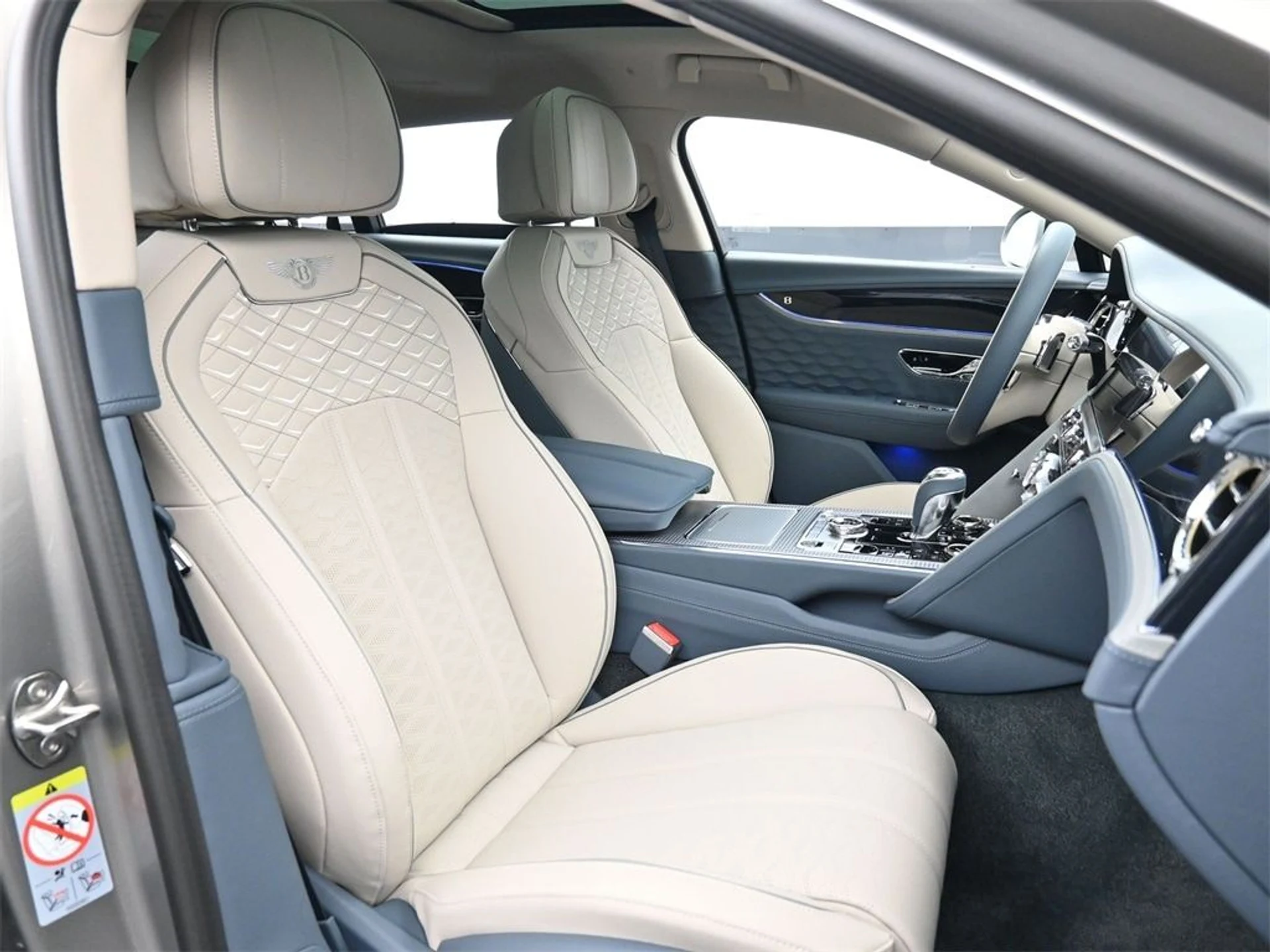 mph016_2630559191_6fc917f3e04e0af8d615bd1c7bb192b2x_ddf40eeb92