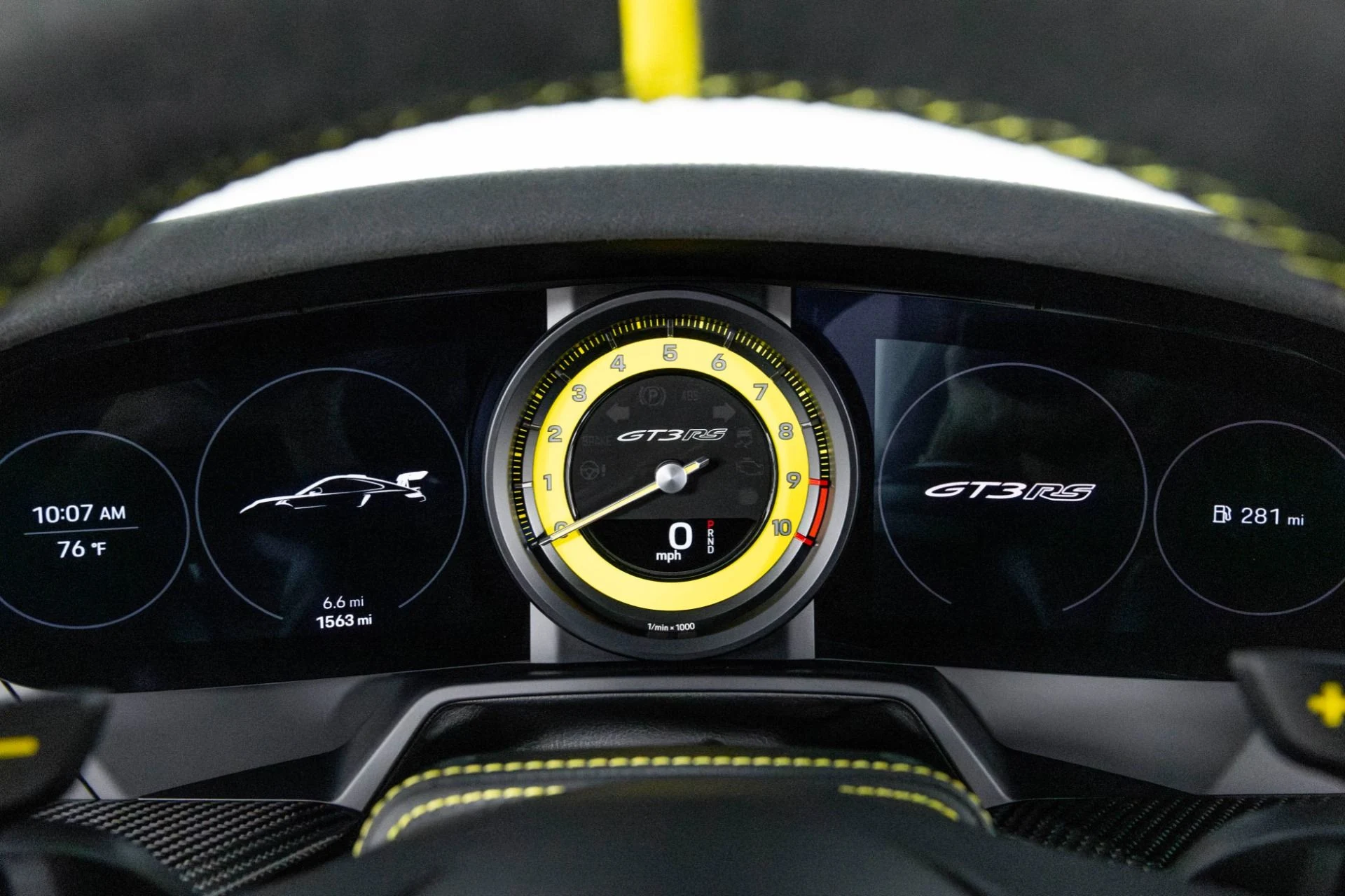 mph016_2635089788_Used_2025_Porsche_911_GT_3_RS_1763053552_31ddb85d48