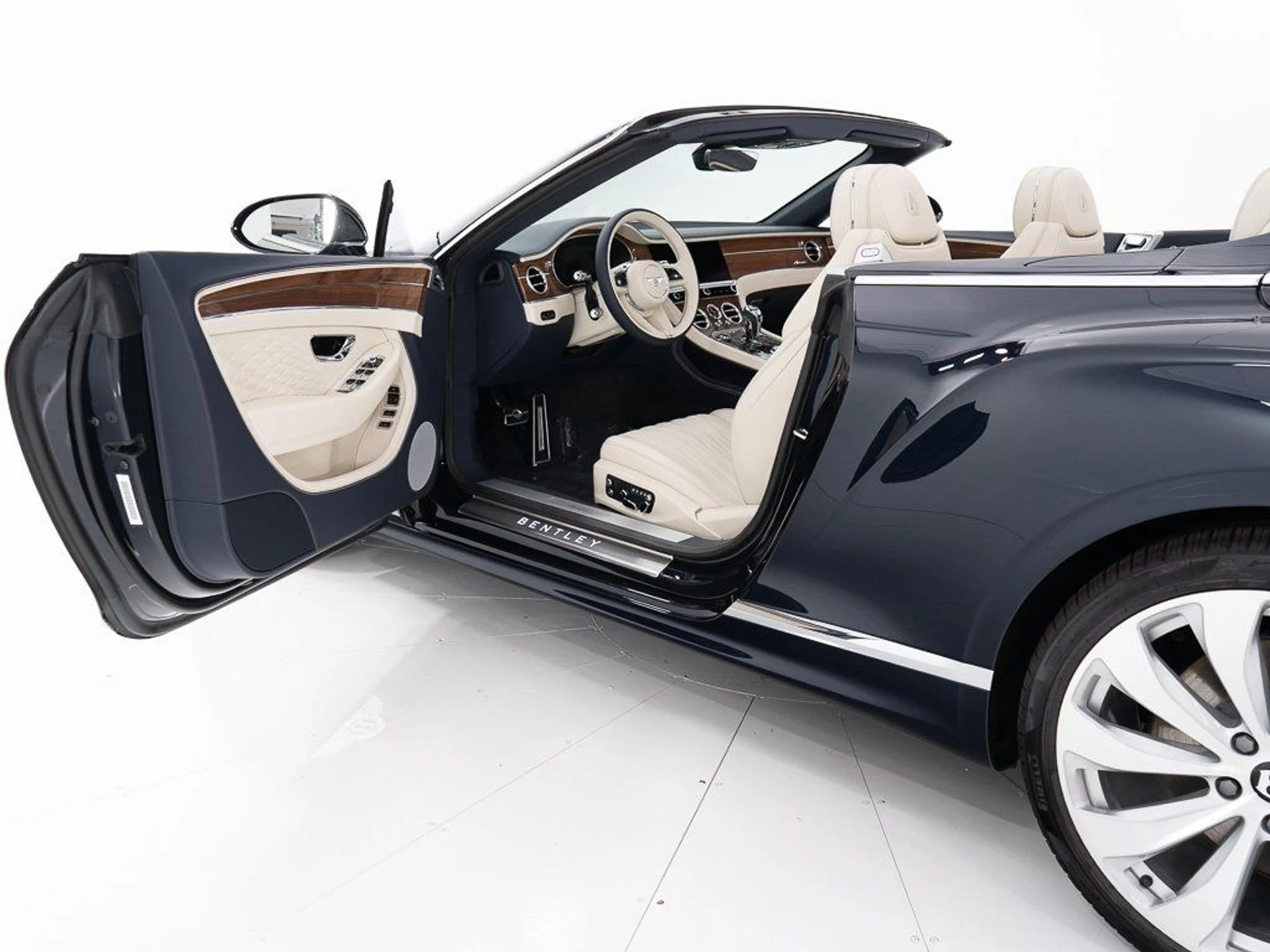 mph016_2636348322_9ebe15d62ea4e7dd0cd0e5fe00d6bc0c_252211dcae