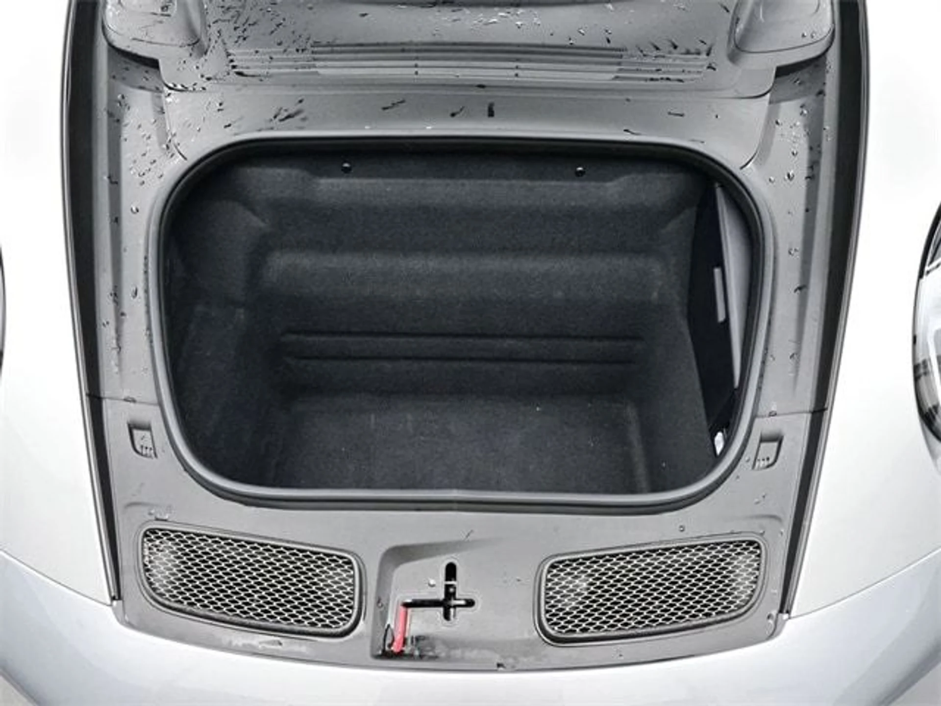 mph016_263733321_8df4289cd10a4d11db506cc1f3d7b8c1x_eca2123b8a