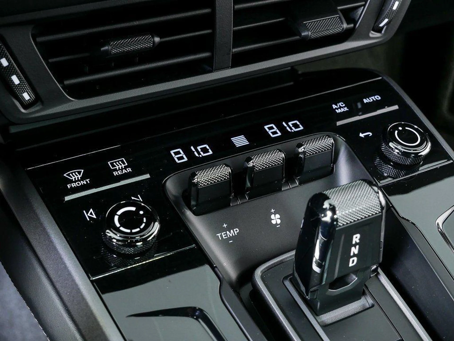 mph016_2639735223_Pd_LTR_Wx_LC_4cry_Ei_Qd_M7_G1_Xc6_Go8_6c7eef7a40