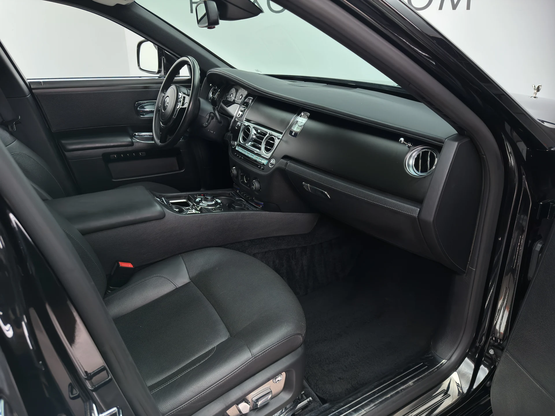 mph016_2642387366_RPA_3712_interior_005_b7501a61d8