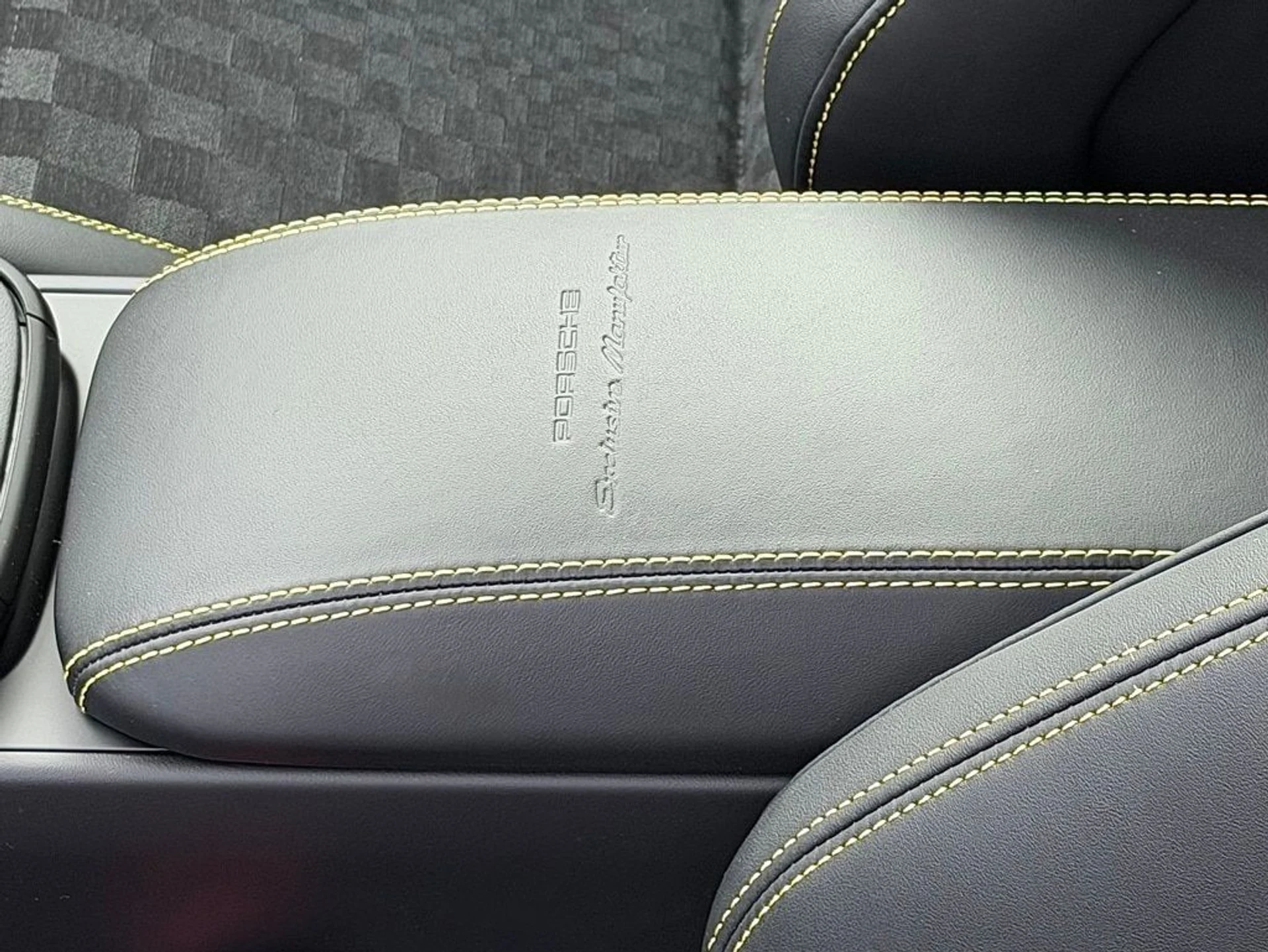 mph016_2645986105_3730fbf4b79f2e7893533ee4f6a80ec1x_19bf978c7d