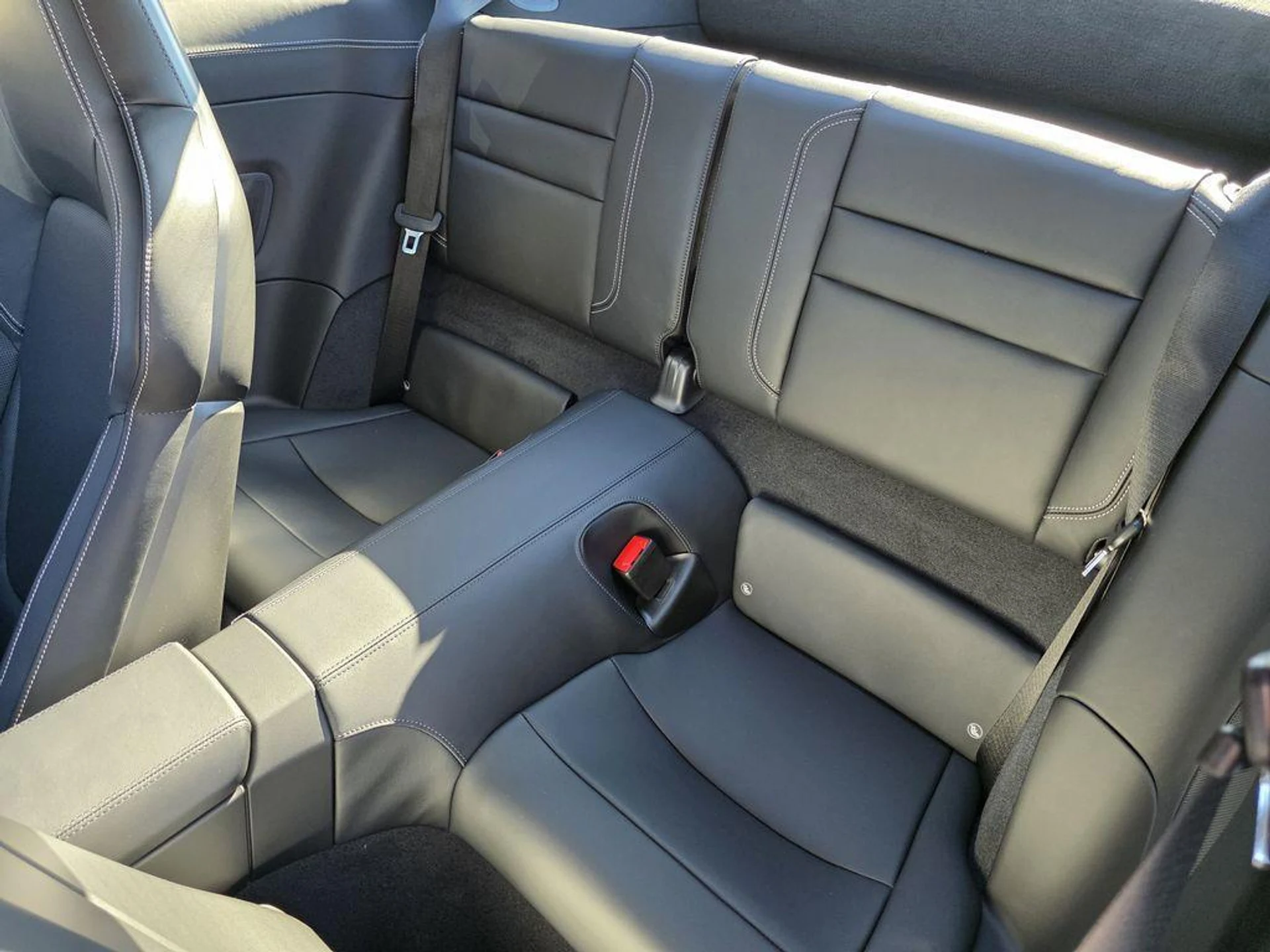 mph016_2646318928_G_Lk2pvi40_SF_Alh2_Qh_N5_J_Uf_N_Wnc_f7f3131c41