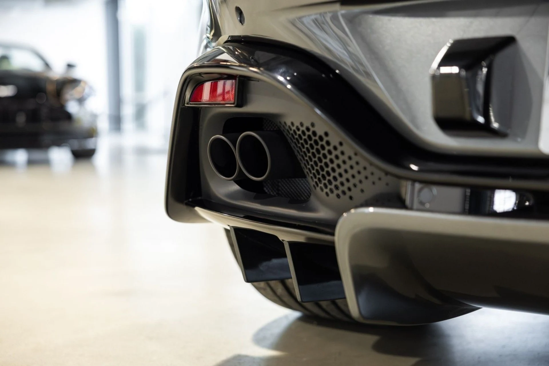 mph016_2654594027_t_A_52d07691c1