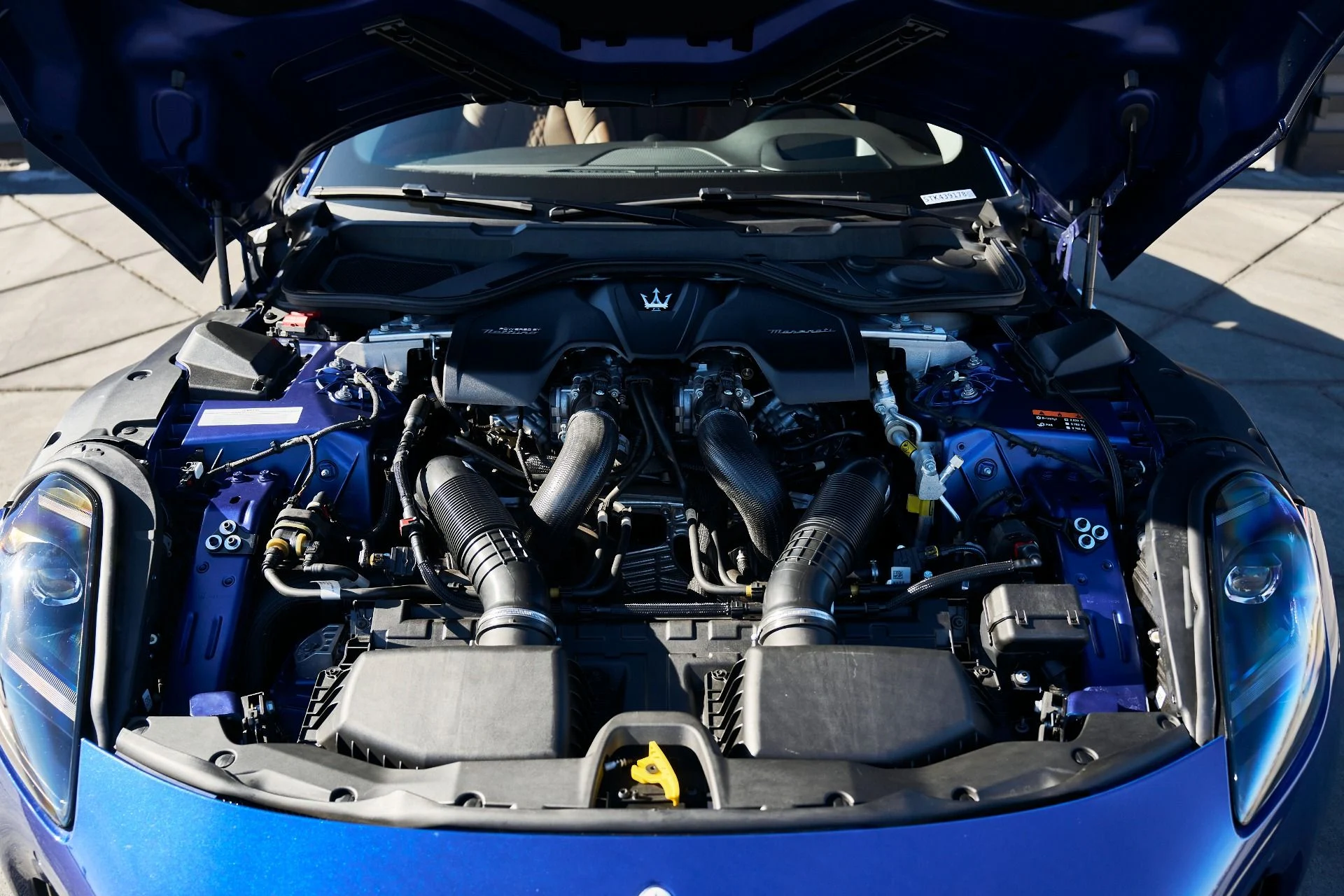 mph016_2658612172_Used_2024_Maserati_Gran_Turismo_Modena_1764124016_a33547a91f