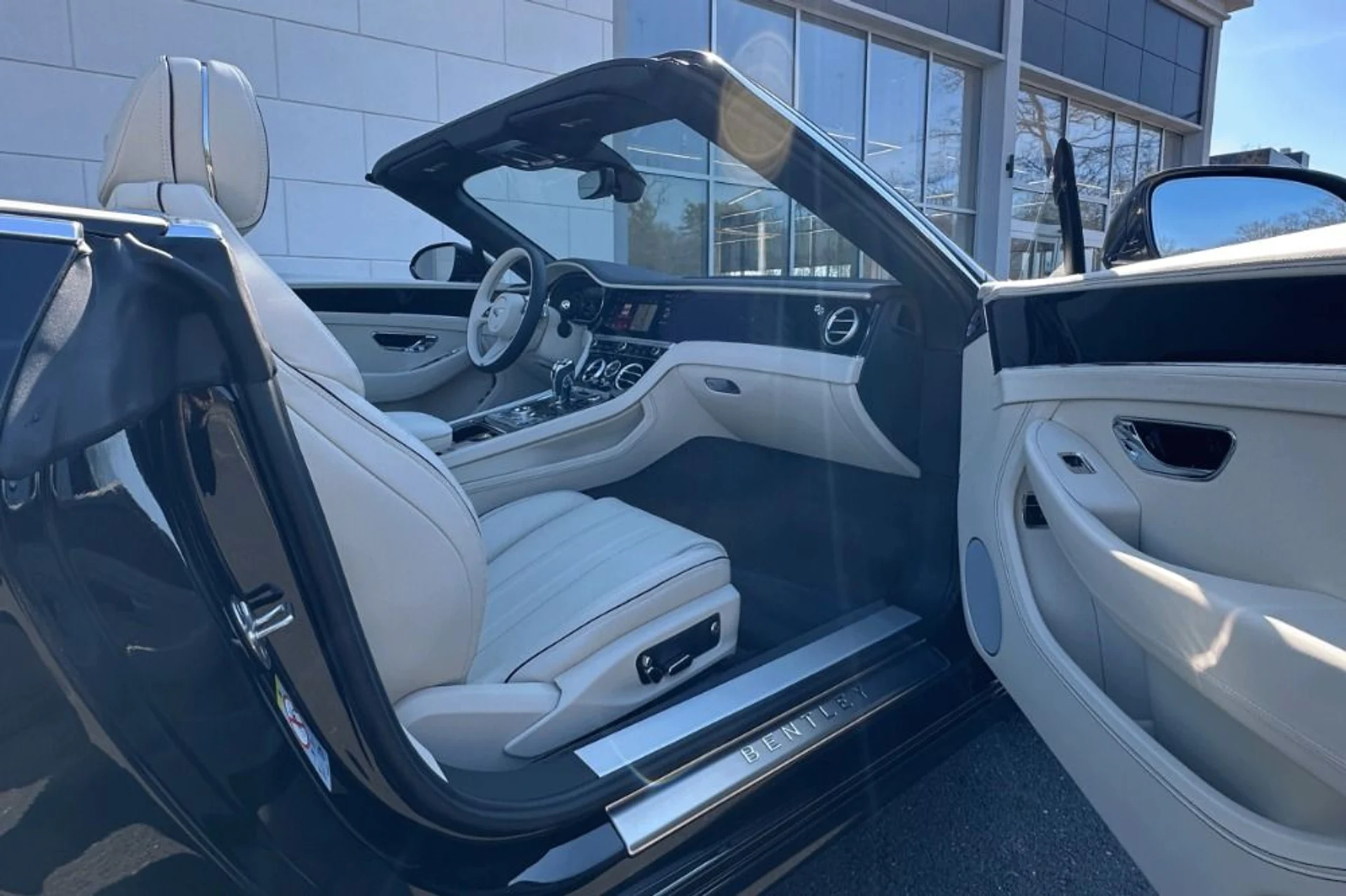 mph016_266027535_New_2026_Bentley_Continental_GT_GTC_1773231268_bbb607f1ff