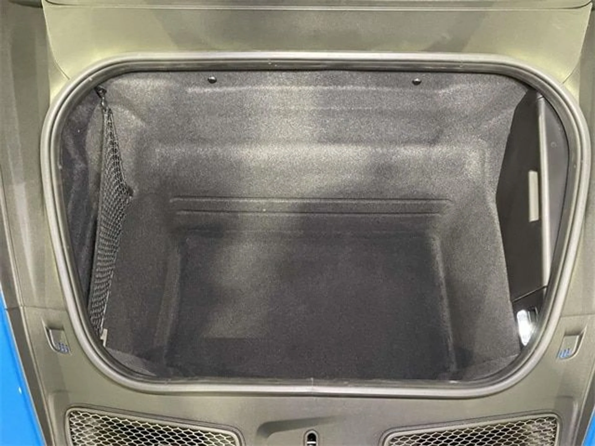 mph016_2662752451_735beb760893e688e4e35b42689bb031x_efc276a9ed