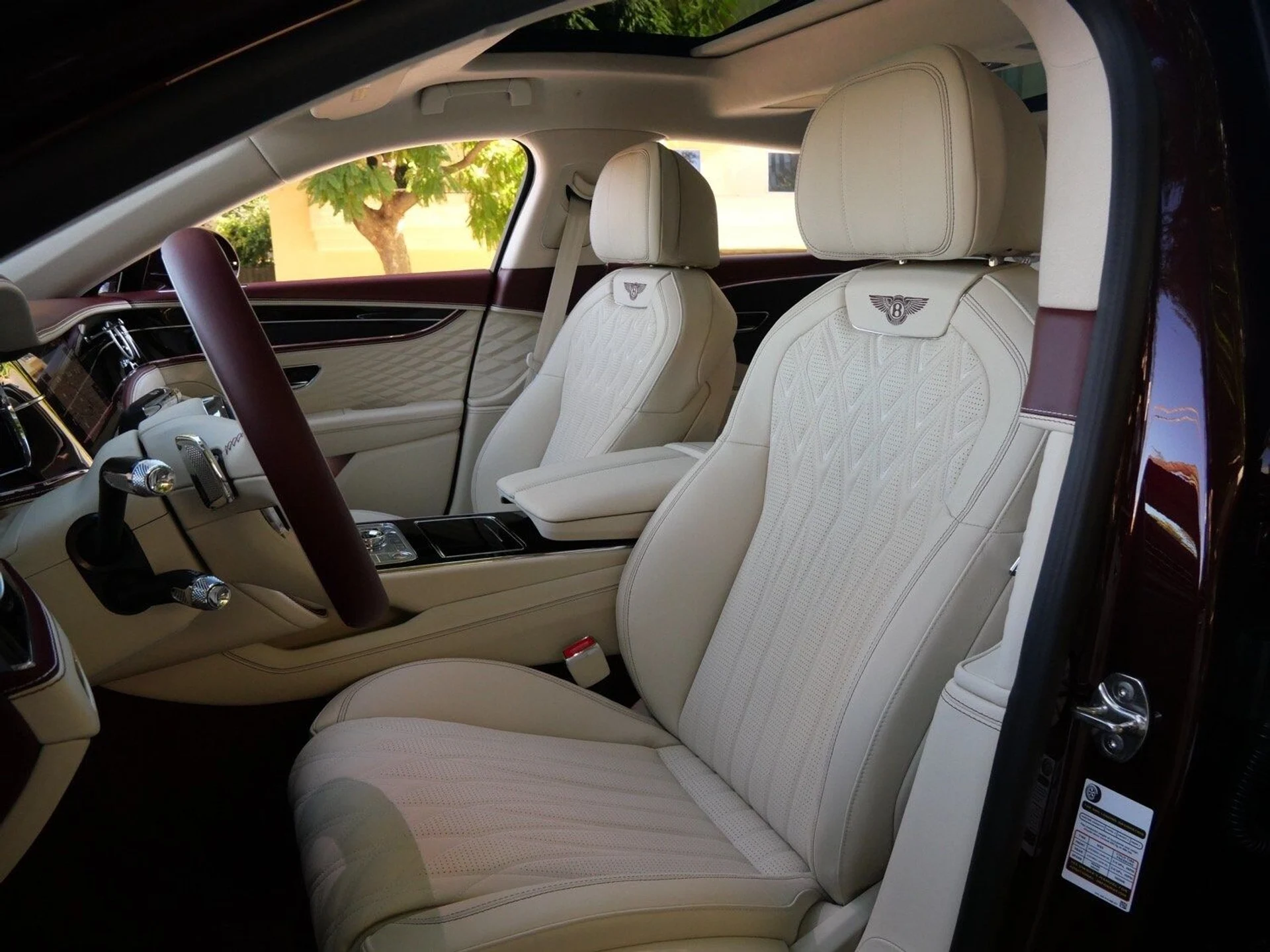 mph016_266336024_4825d80f8c2193b7bdba14ef61137e34x_a48d6bf635