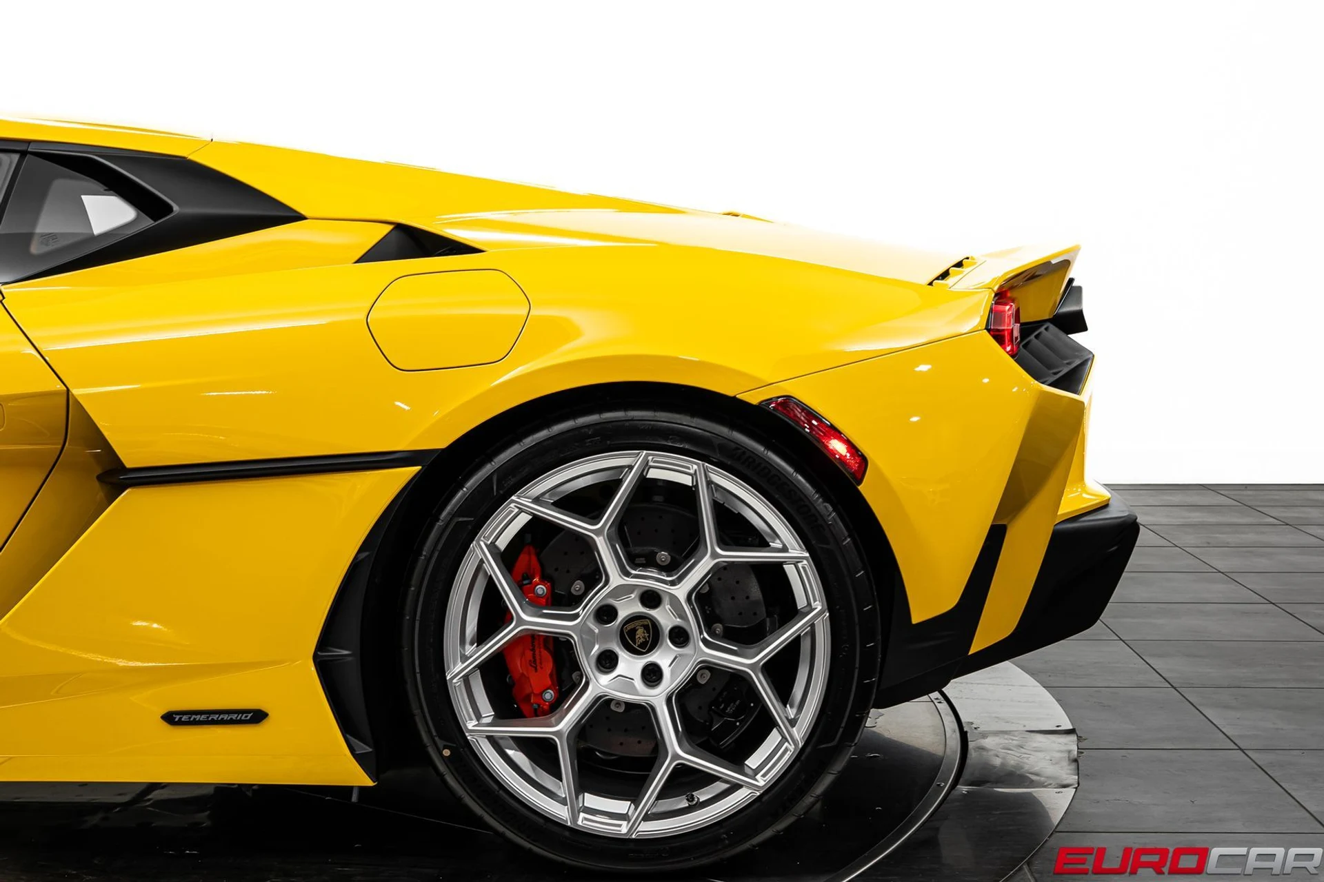 mph016_2663872413_42cc2482_5c12_4dad_884e_252b17512e22_ba12bdf28c