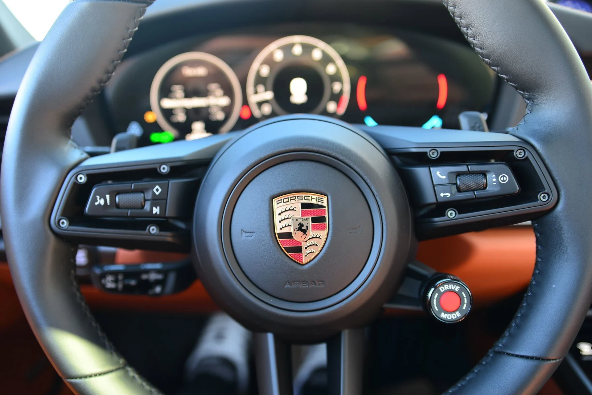 mph016_2667389088_5d24d238153a09becd7a44fc92b877b4x_9aa07c2524