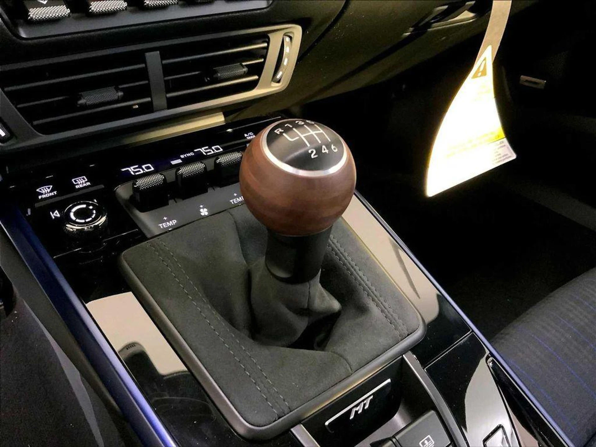 mph016_2680292925_QKJ_3i_D96_H_Lr_H0_Y3_iti6_Bg3f6_KQ_55db983e11