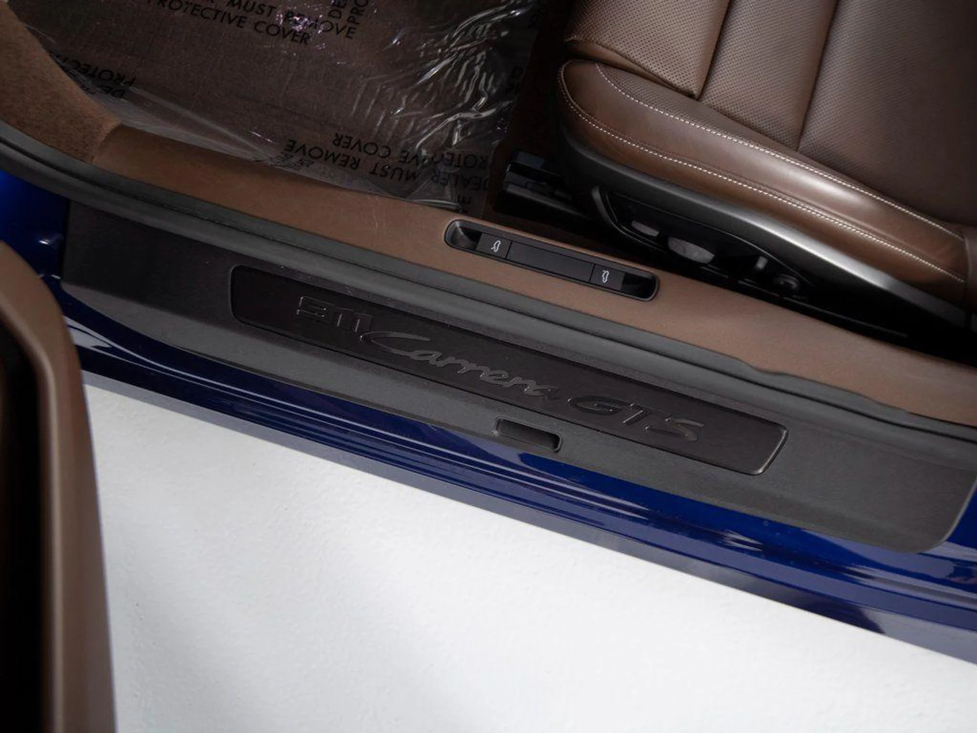 mph016_2681953015_V1i_GU_Vpr_Q6dqn_Sh_S8_Gqd_Ei_x_Bq_Y_fc37c1dba1