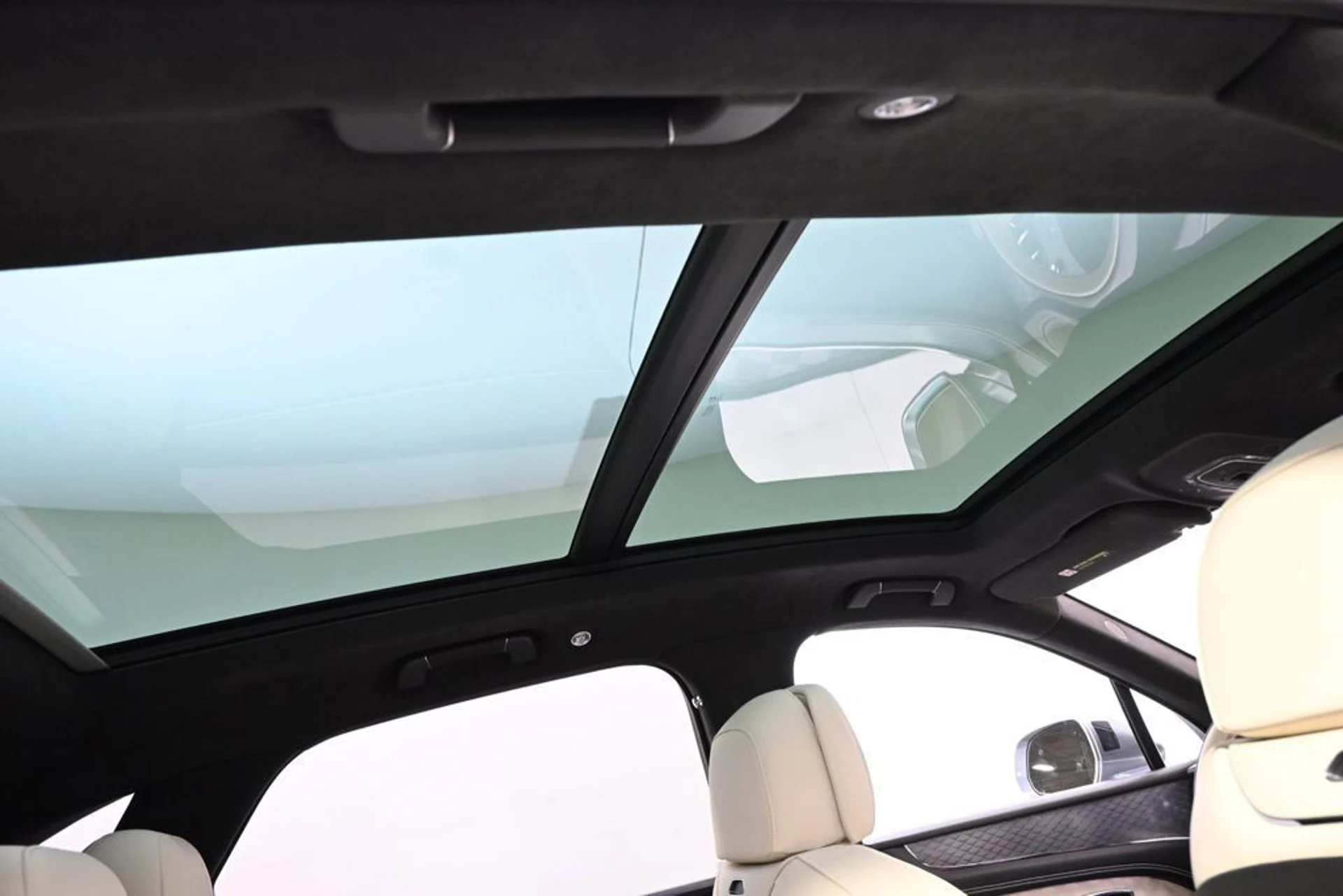 mph016_2683601303_13683b4d8b1d4c7184a6b5a0674360b1_4168d77ef3