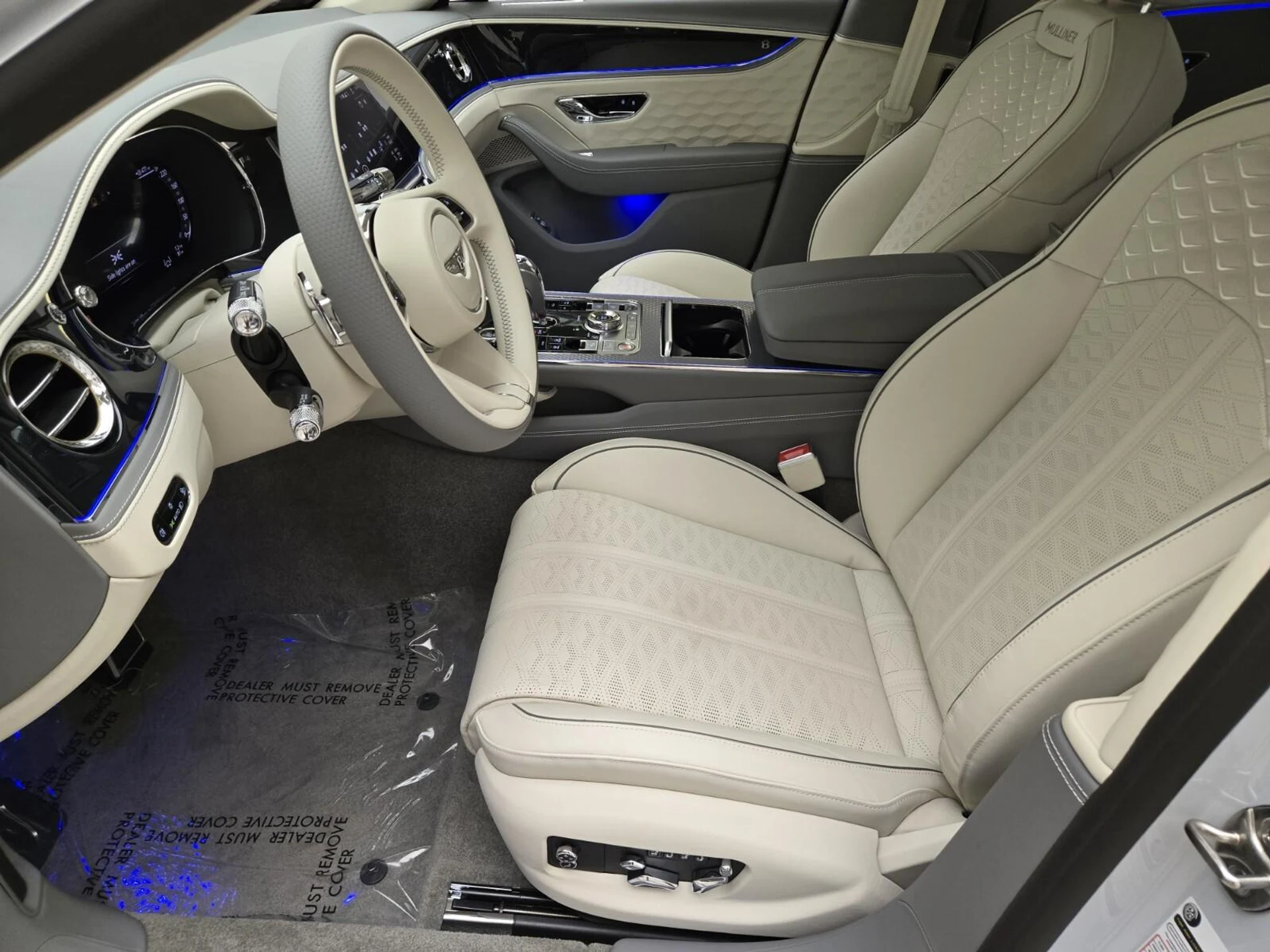 mph016_2693704008_Used_2025_Bentley_Flying_Spur_Speed_1760420778_d8a939d731