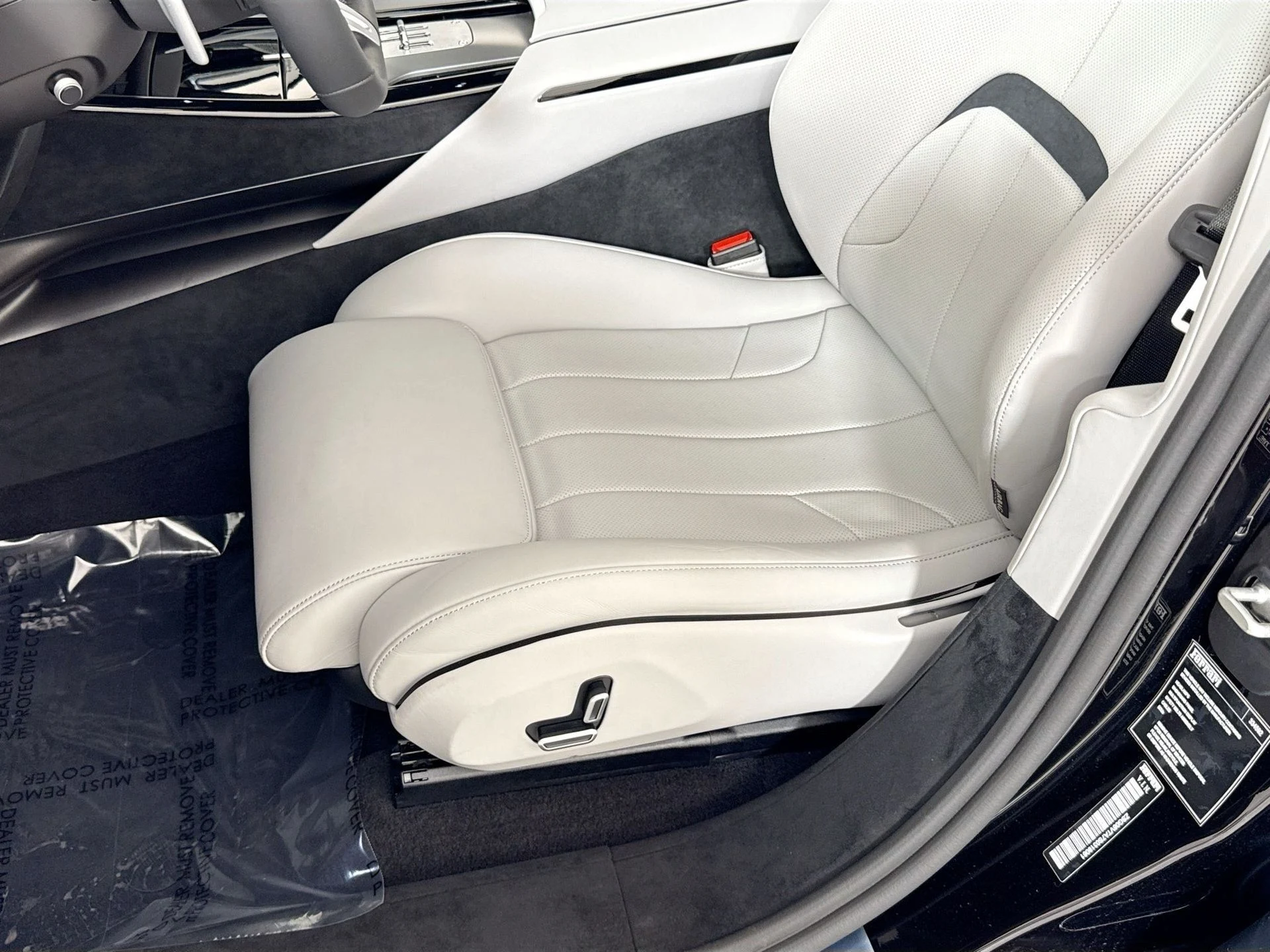 mph016_2696368932_54c4699a2e7f0c42746d6a49d2b65757_ad32e619f3